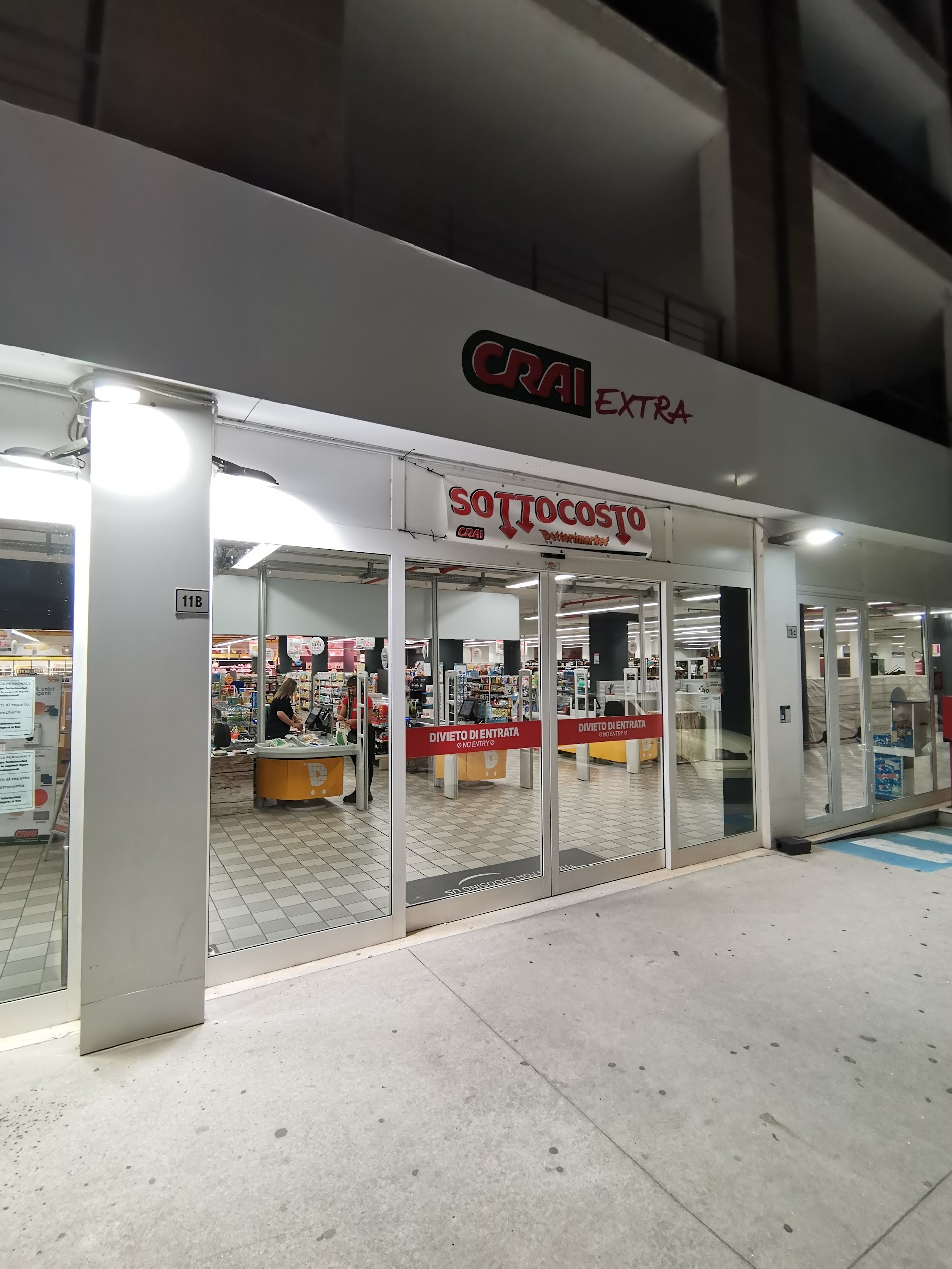 Cash Market Supermarket