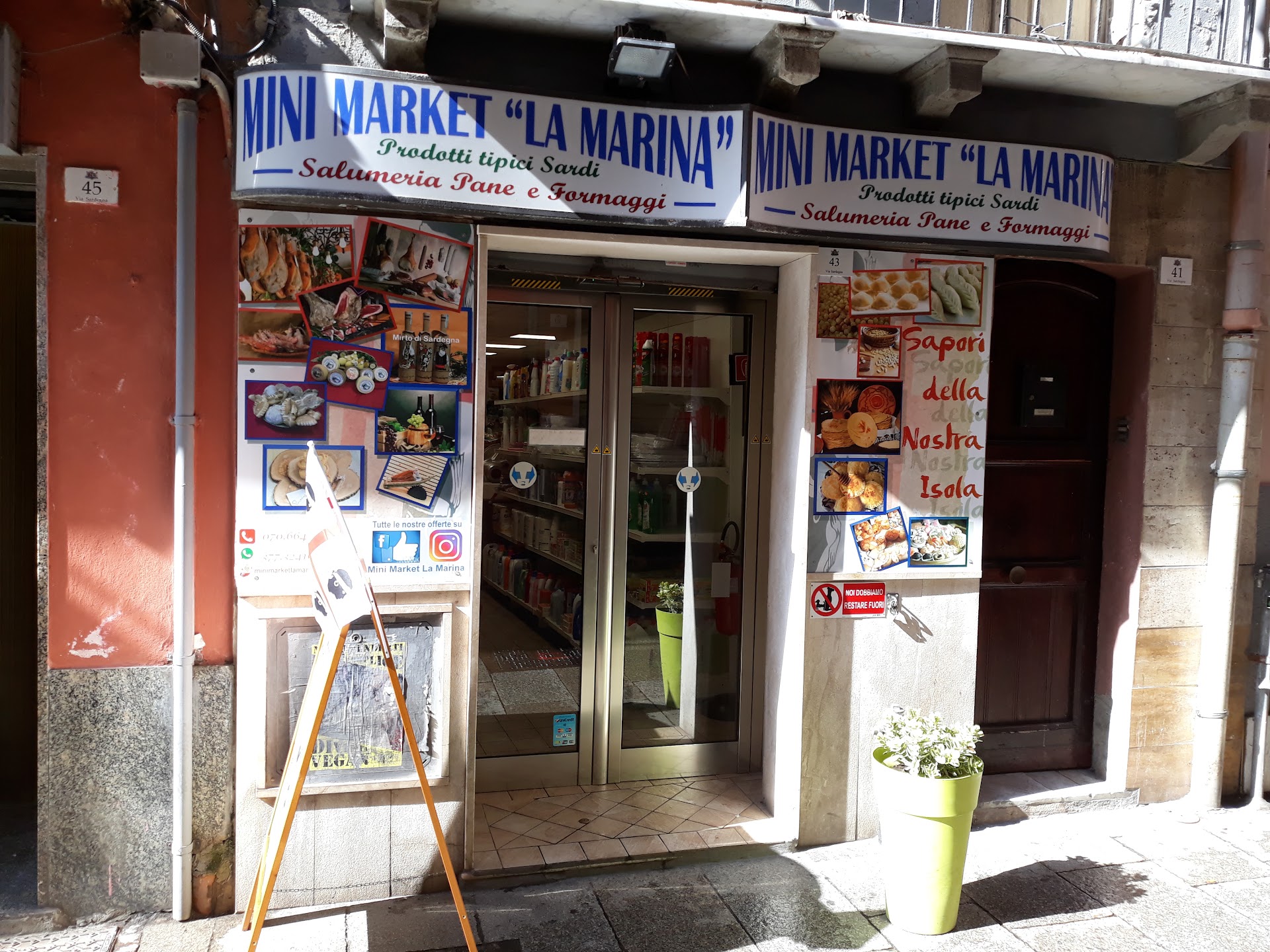 Mini Market La Marina Di Scalas Walter Sas