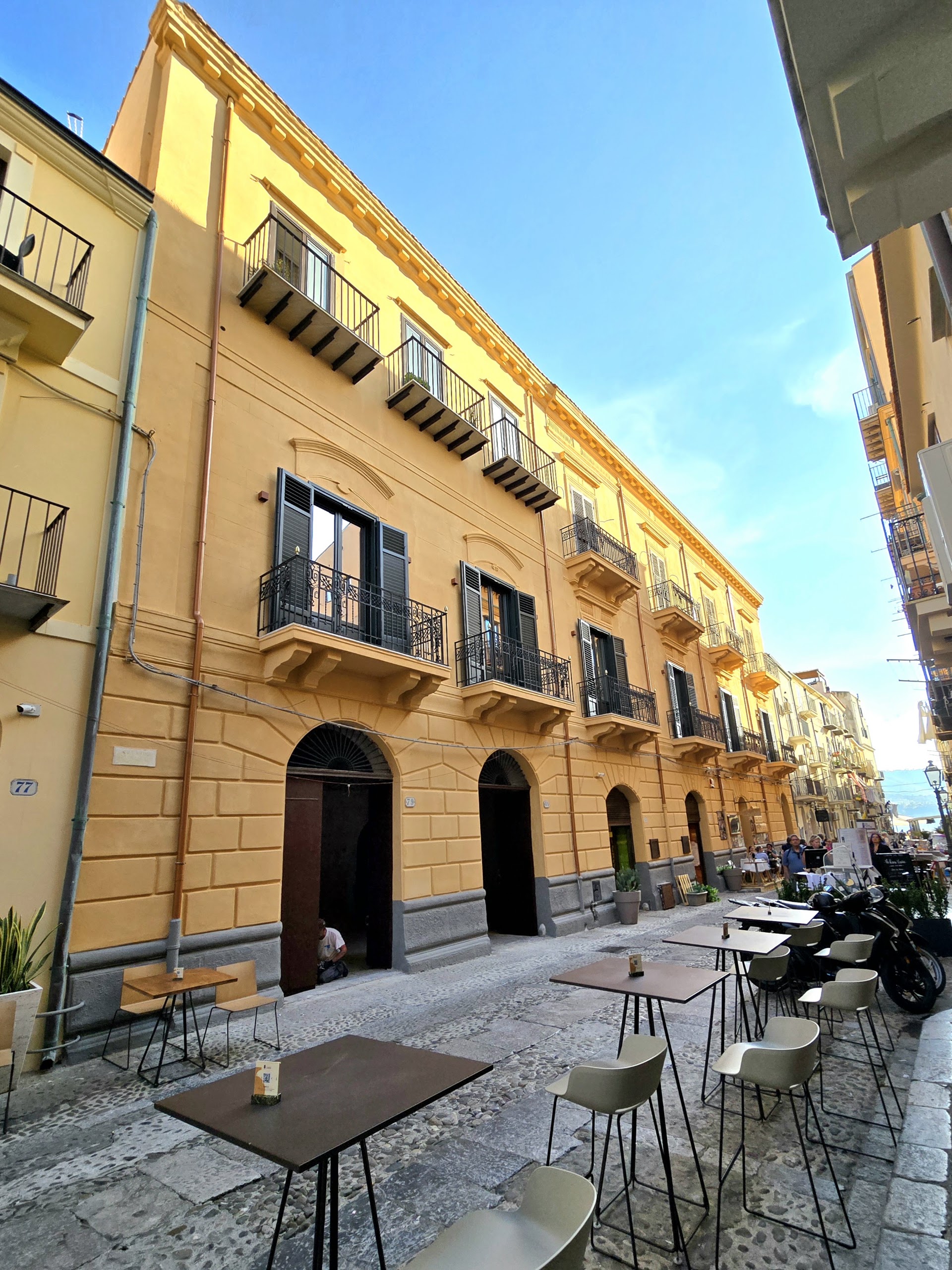 AMORINI Cefalù