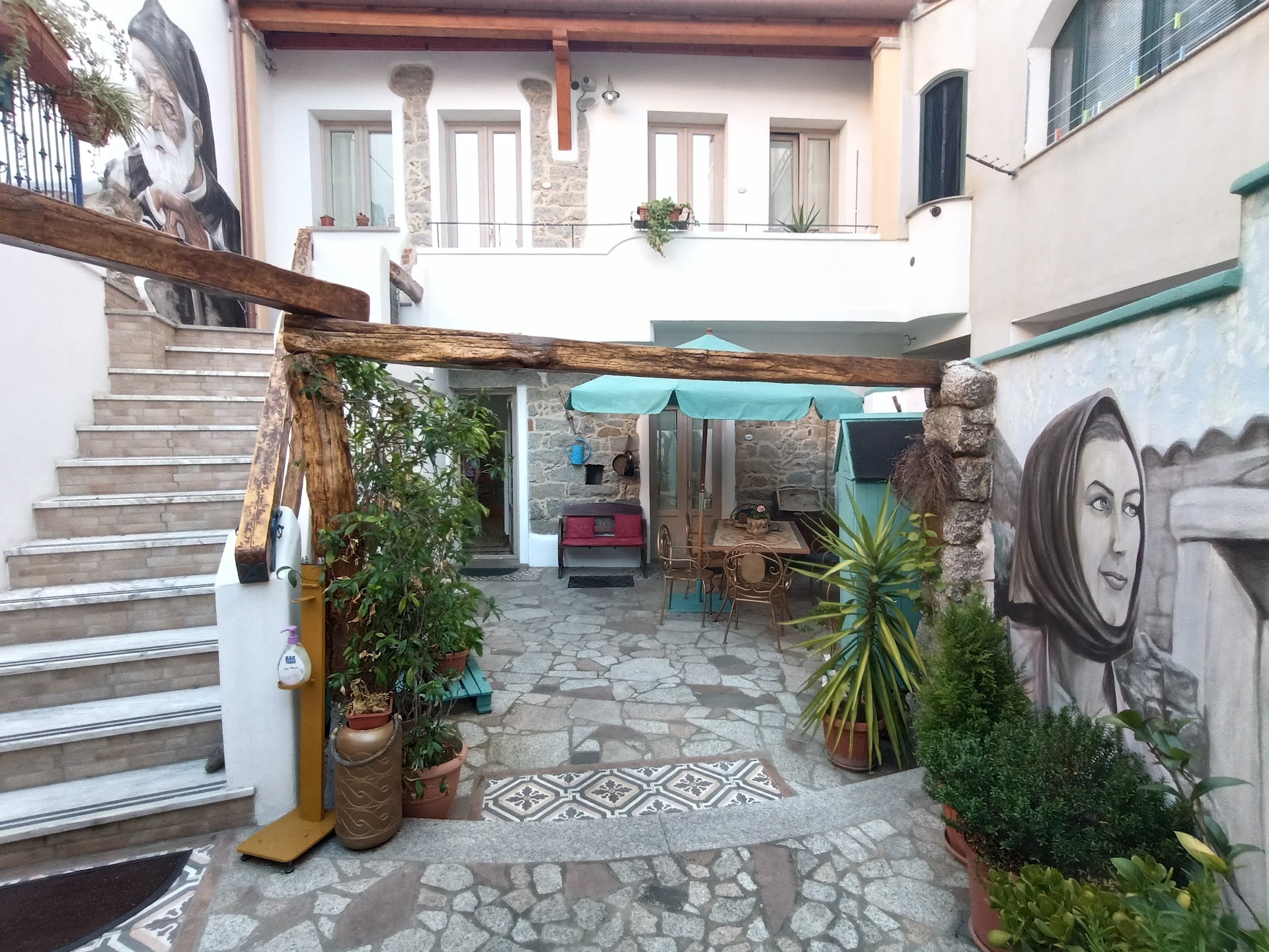 B&B Pascal House Nuoro