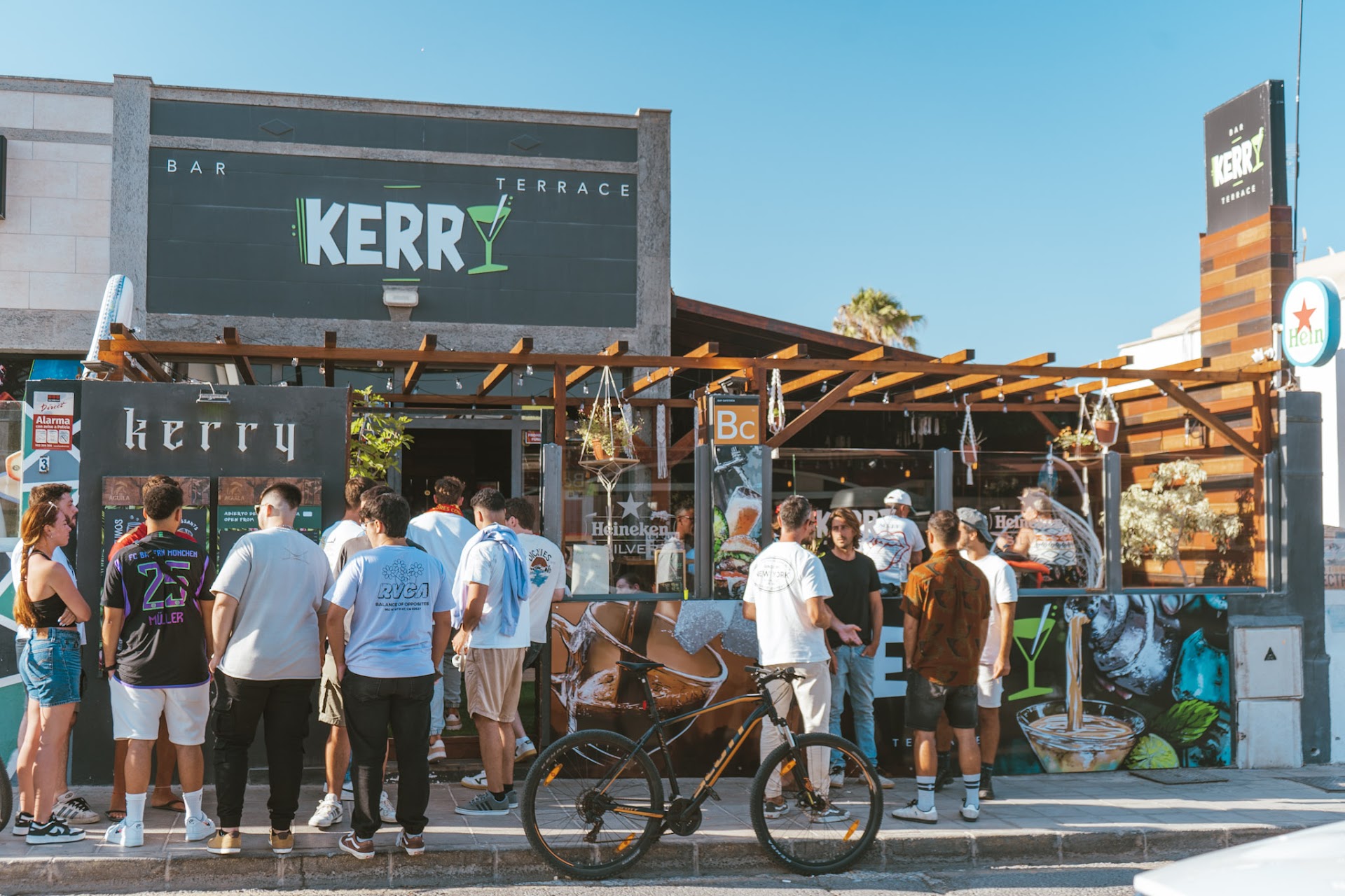 Kerry Bar - Terrace