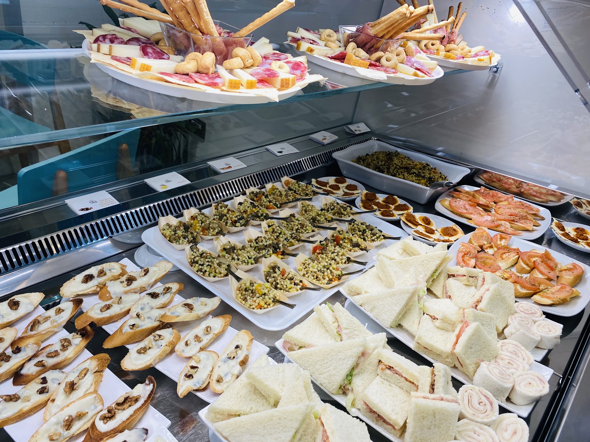 Scimù Cafè Bistrot