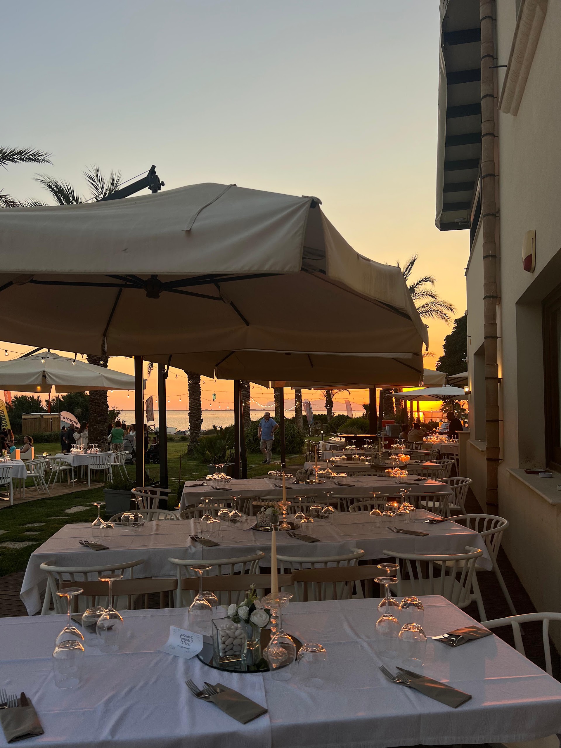 Santa Maria Restaurant & Lounge Bar