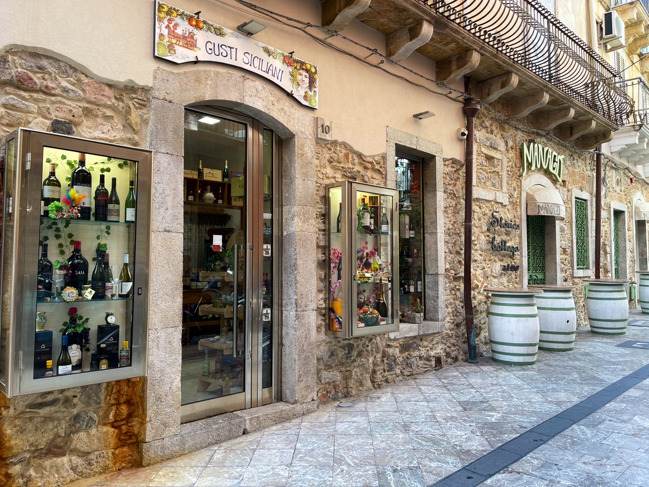 Bottega Manago' Taormina dal 1969