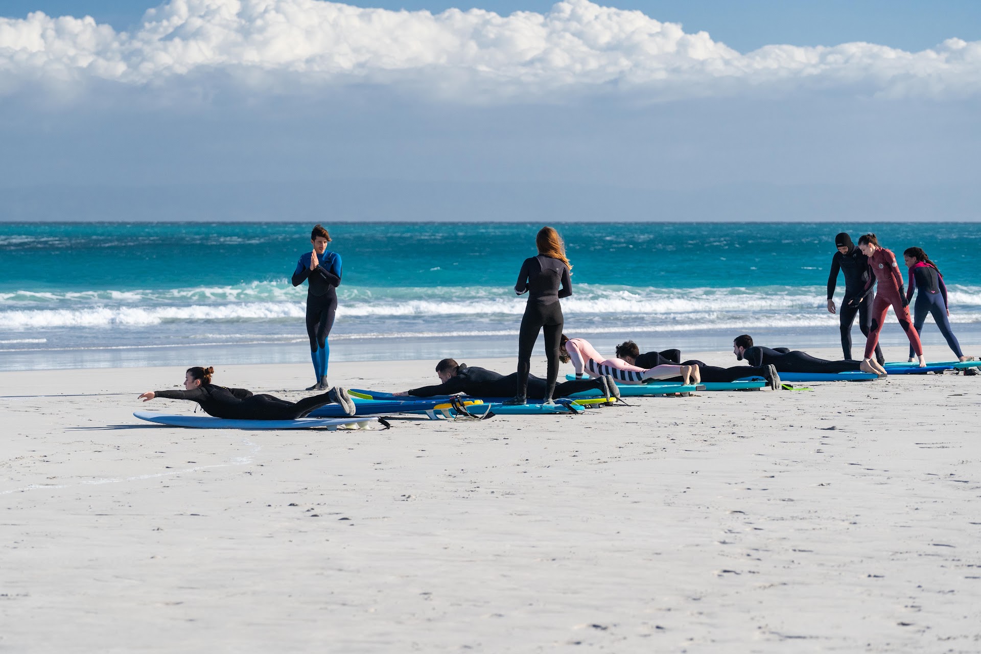 Elite surf academy
