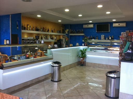 Docks Bar