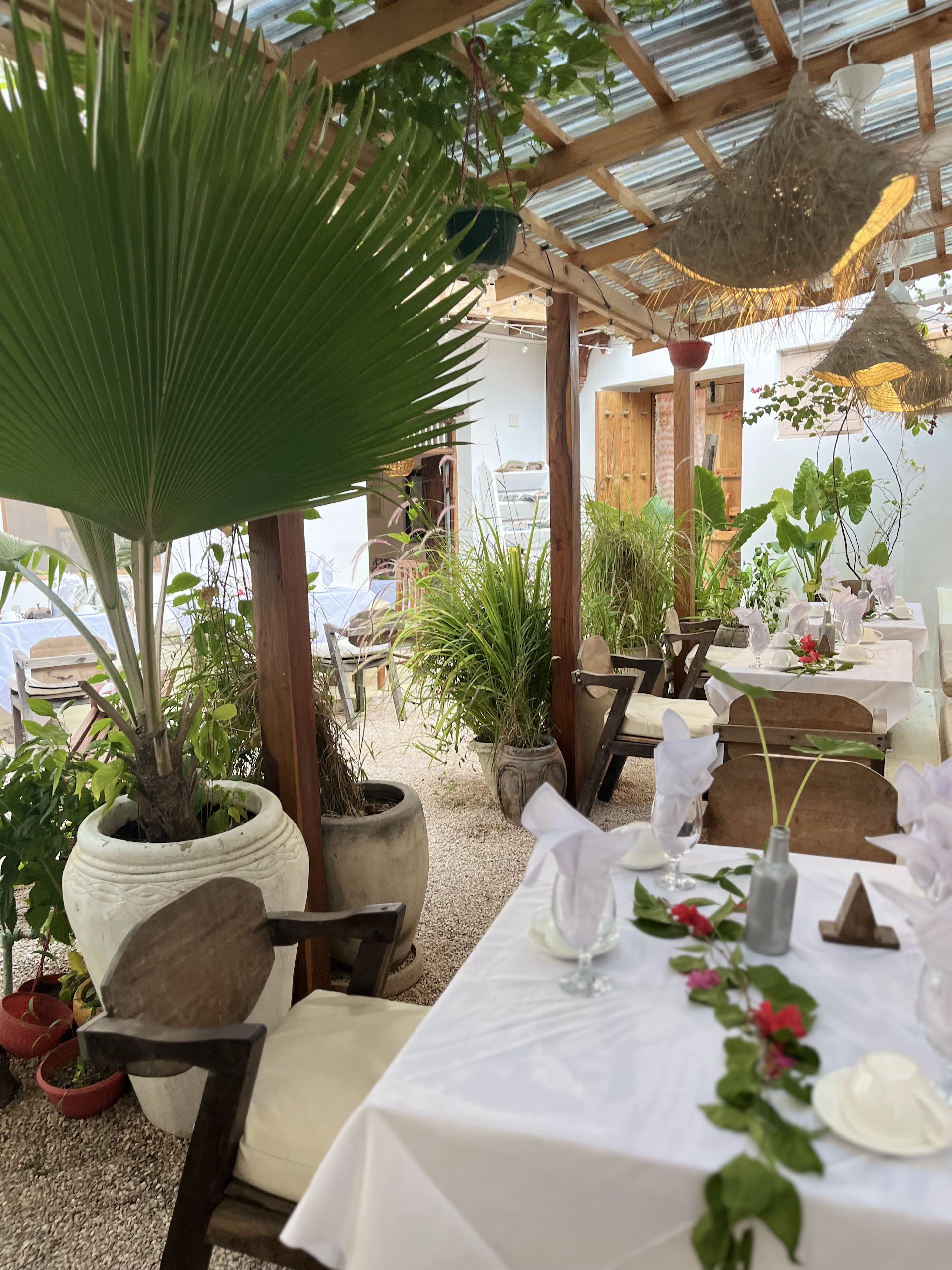 Sharazad The Door Restaurant & Cafe
