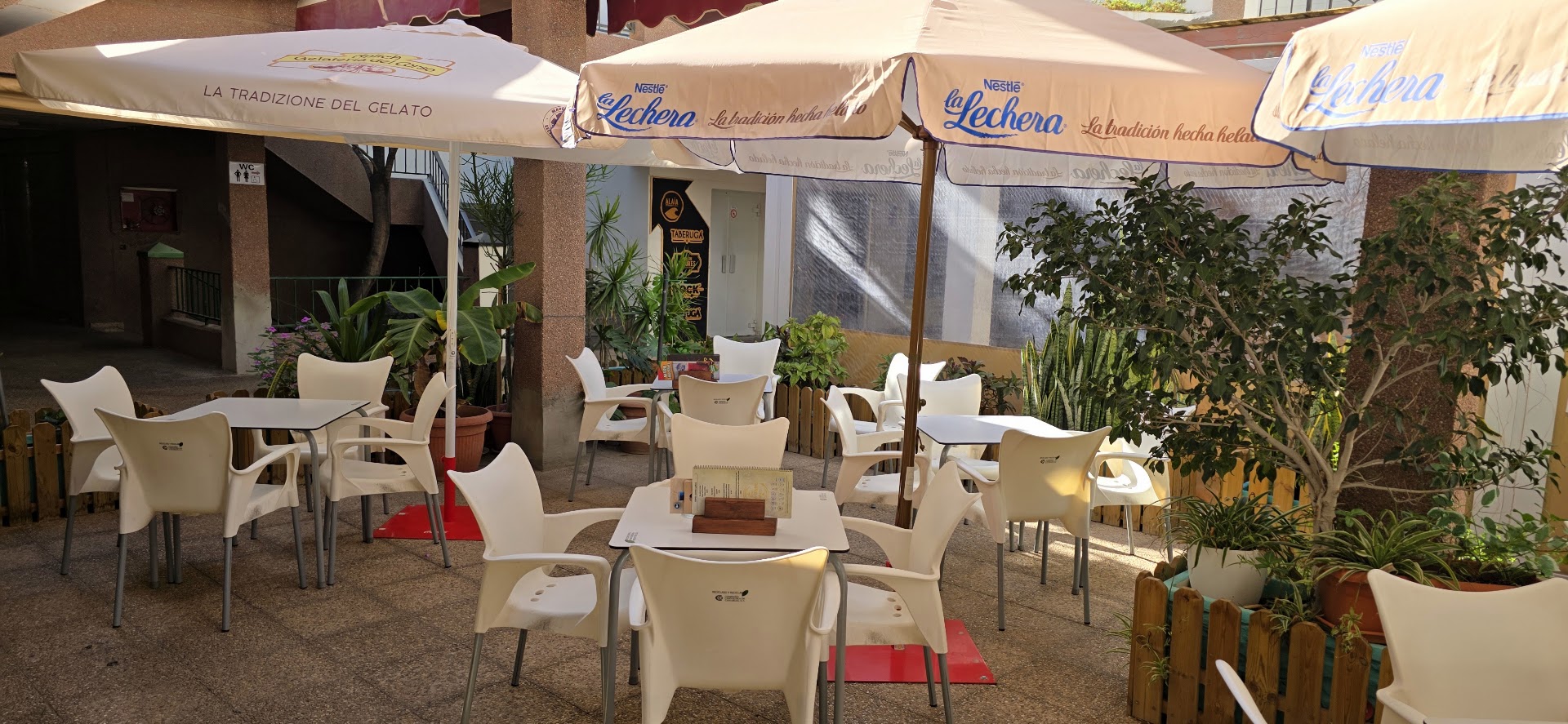 Gina Cafe Bistro