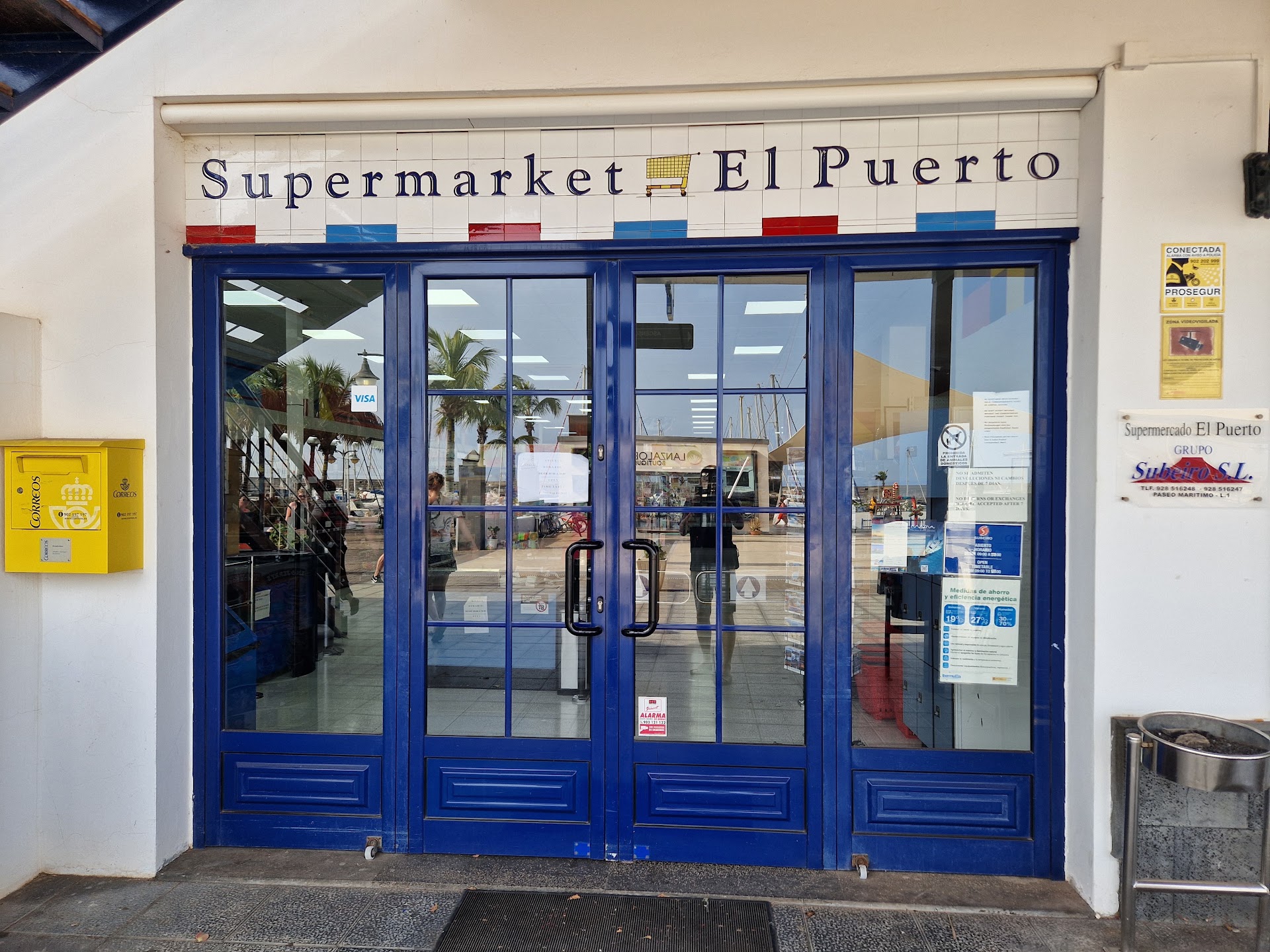 Supermarket El Puerto