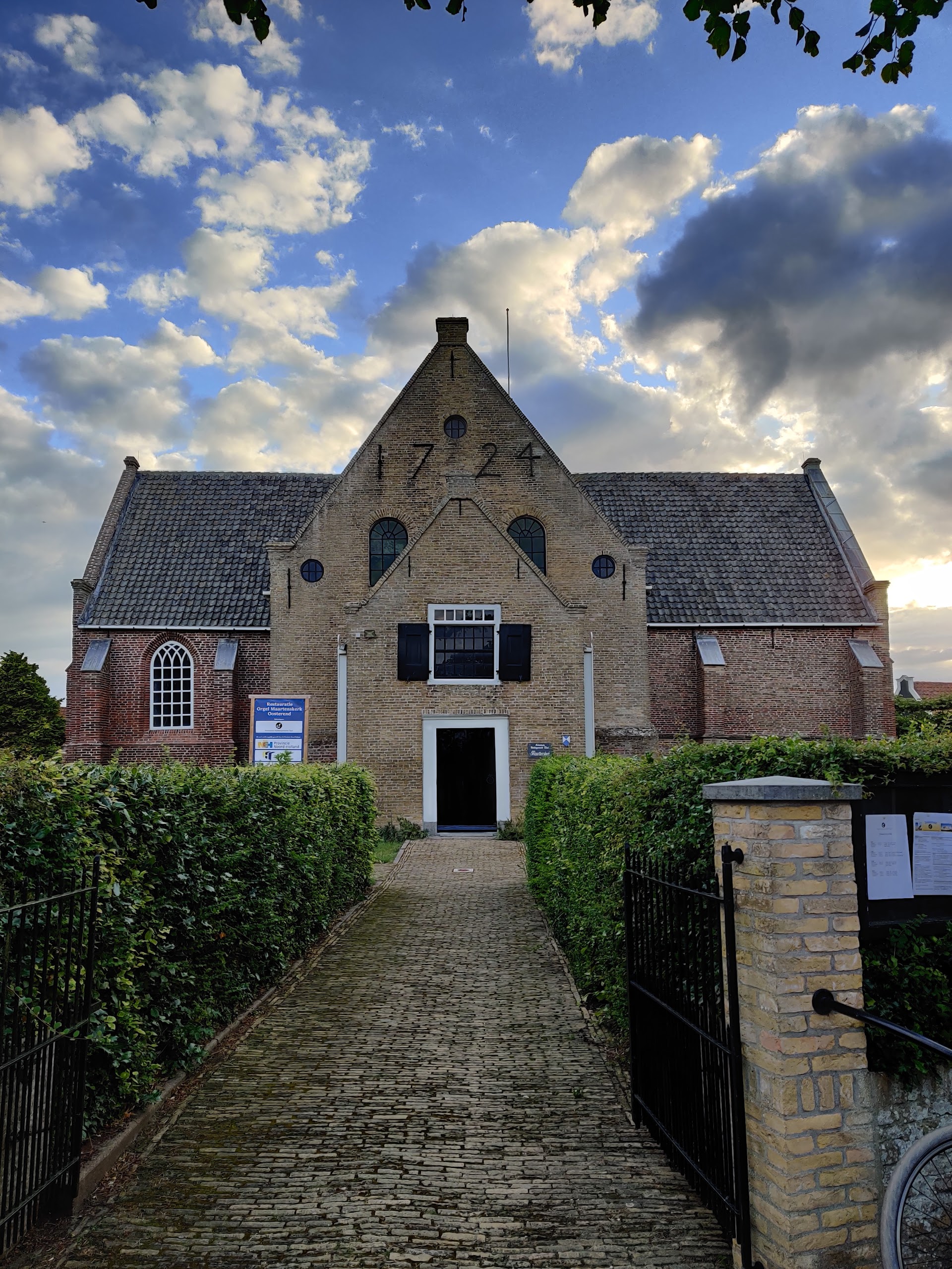 Maartenskerk Oosterend
