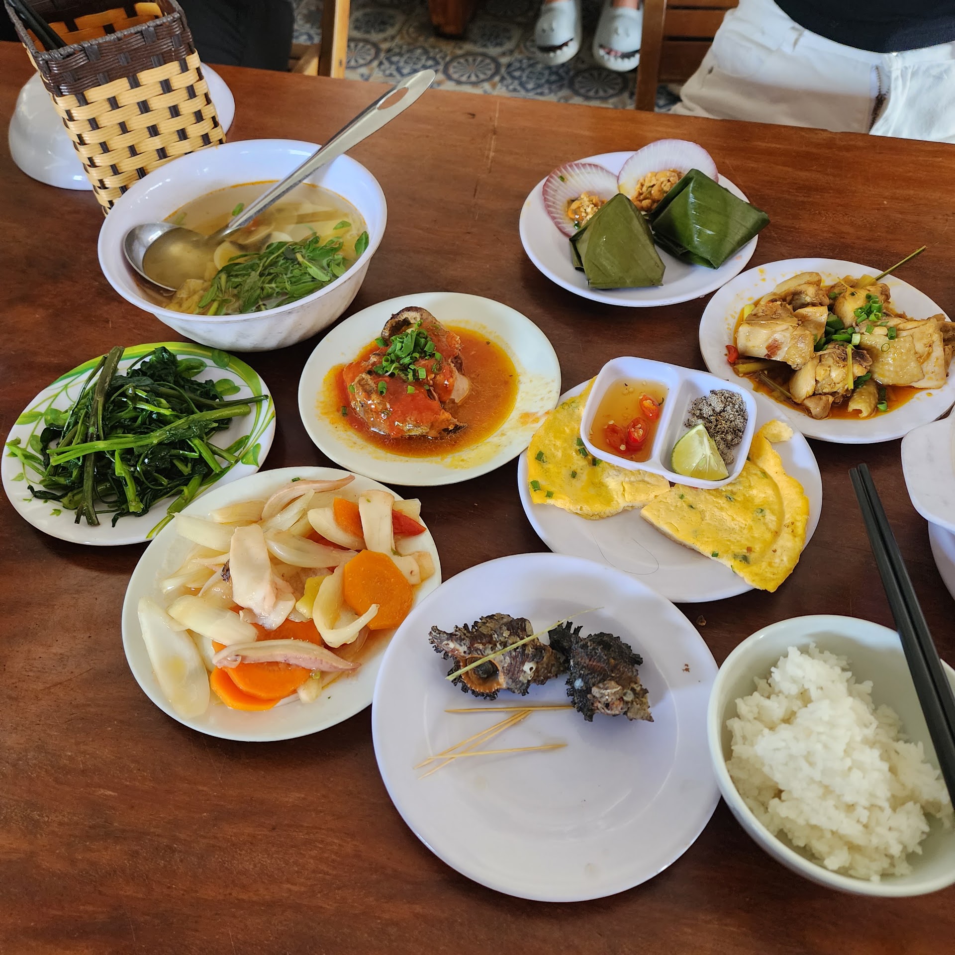 Trần Khuê Restaurant - Cù Lao Chàm