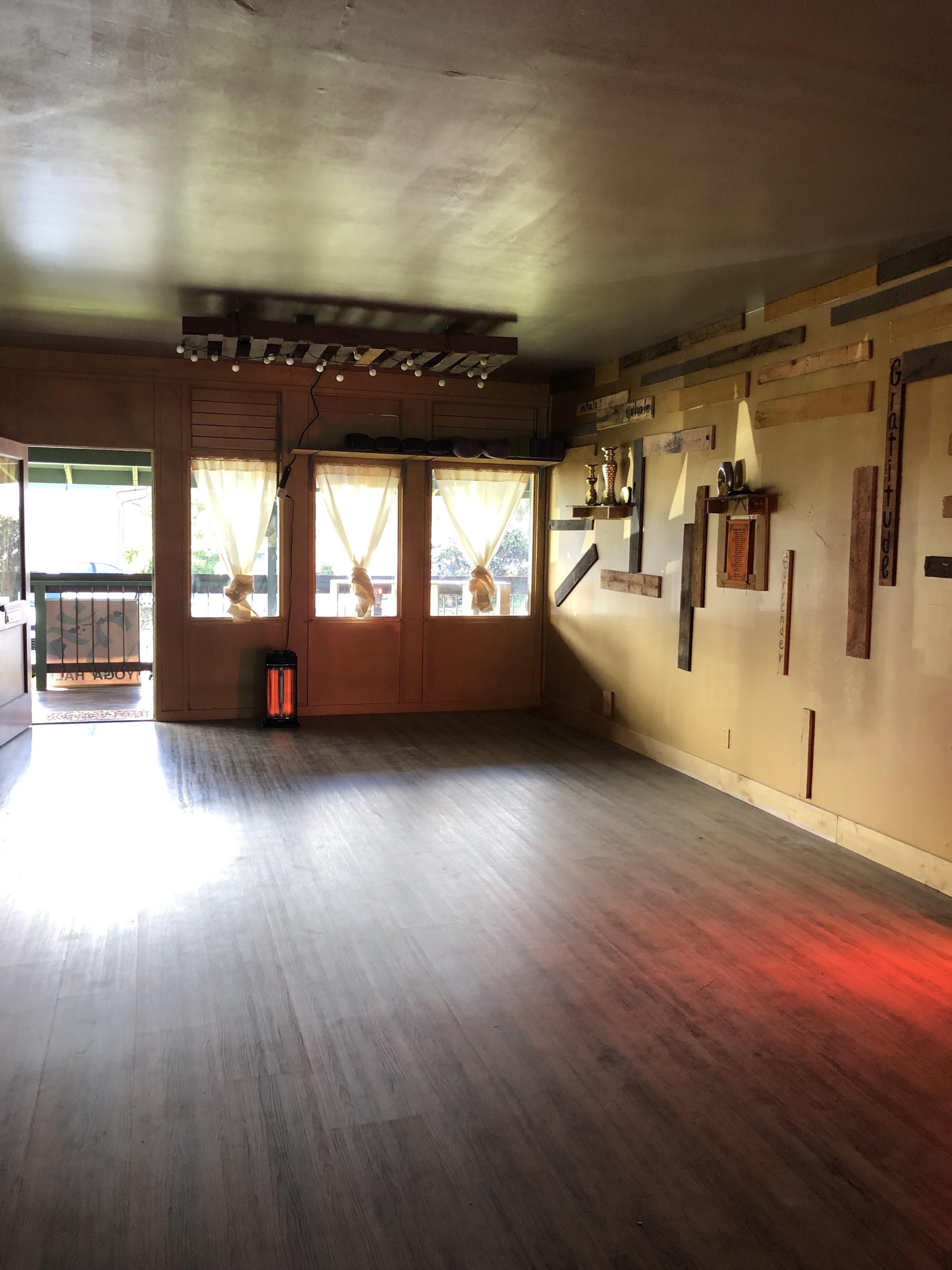 Yoga Hale Waimea