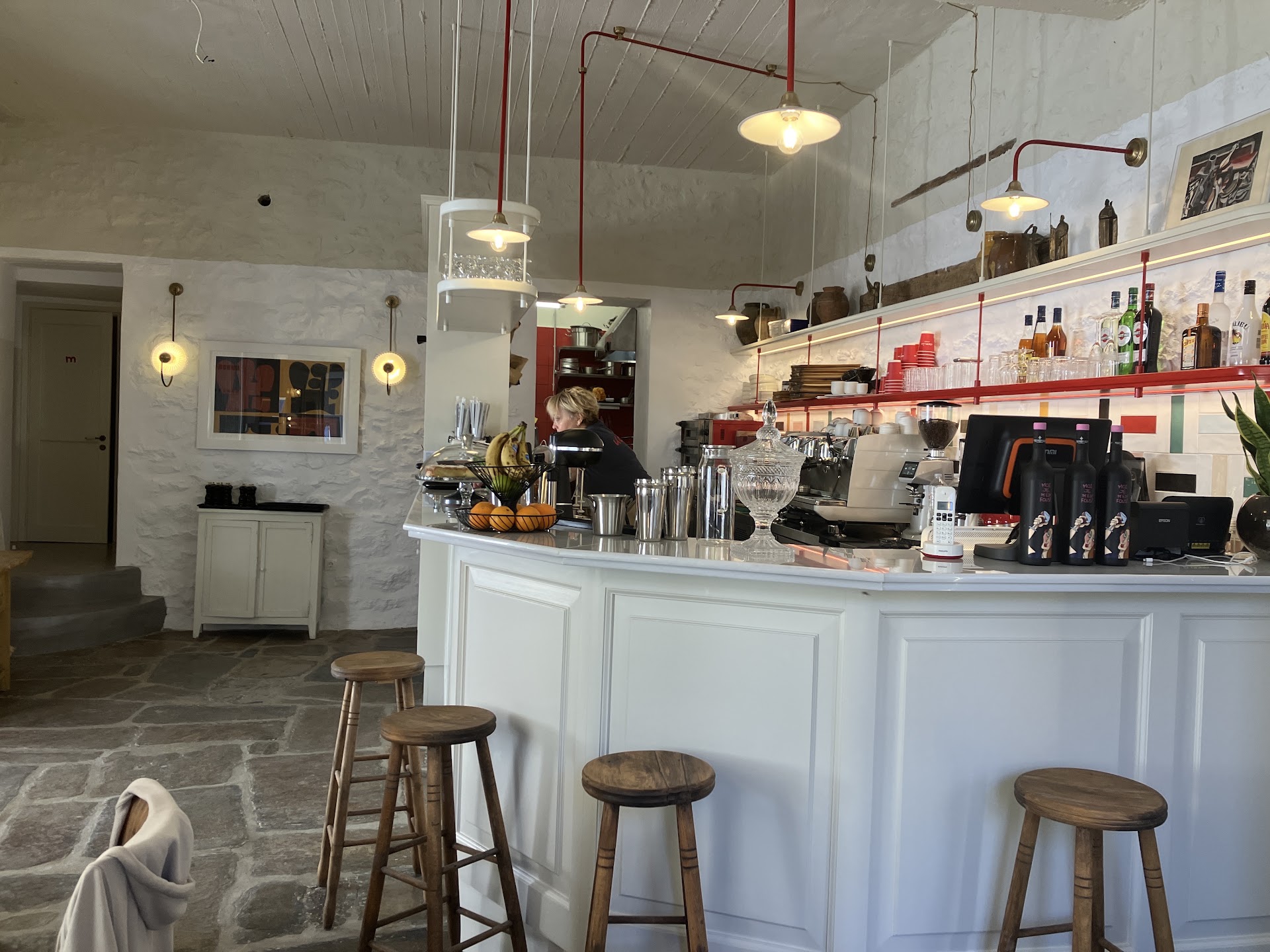kamin Hydra - All Day Bar