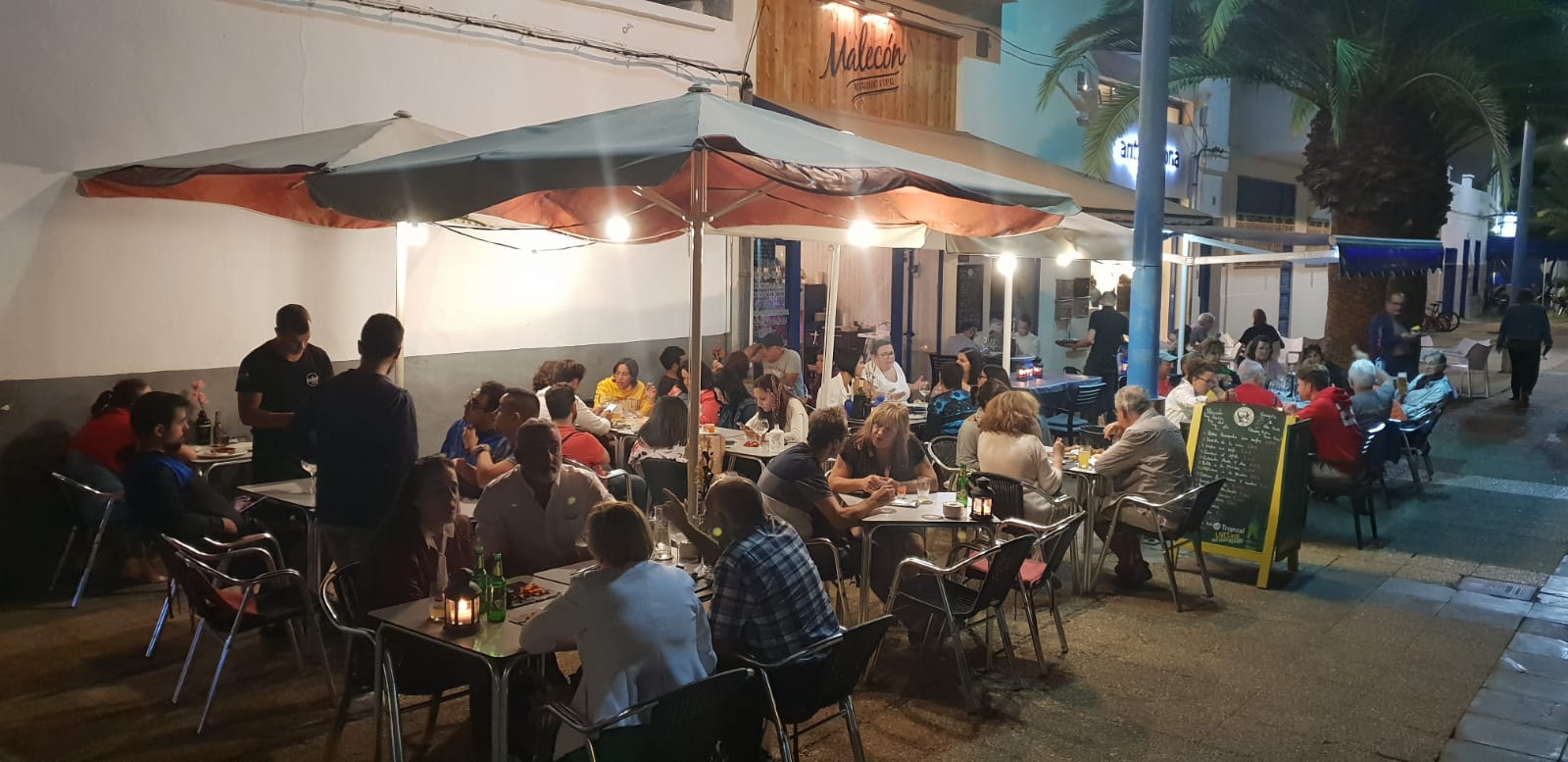Malecón Restaurante & Copas