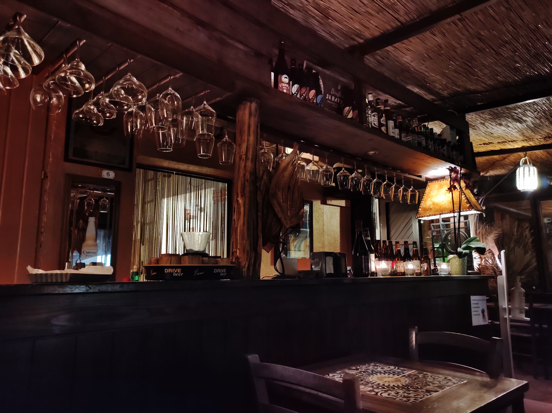 Cicci's bar