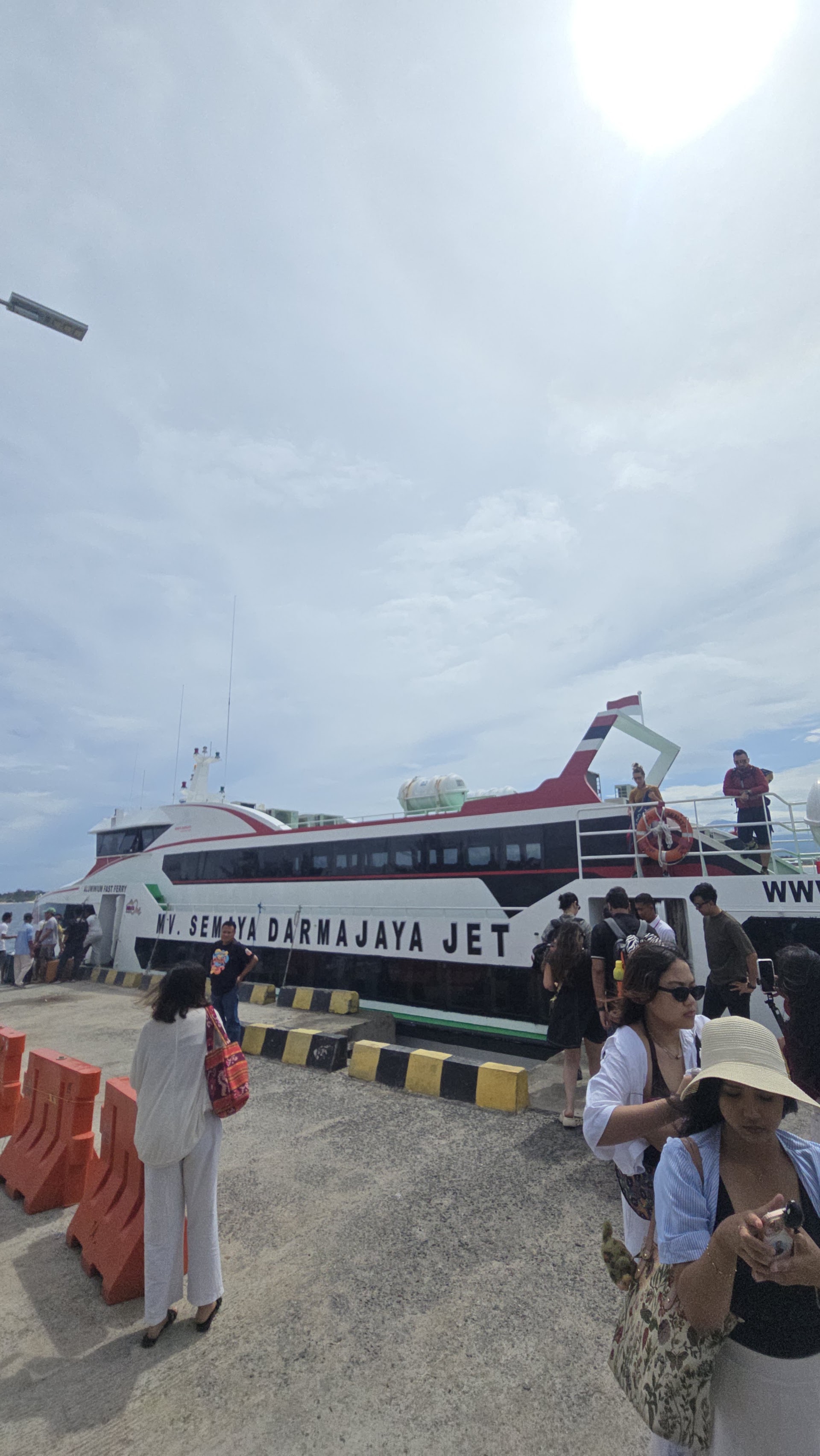 SemayaOne Fast Ferry - Gili Ferry to Bali
