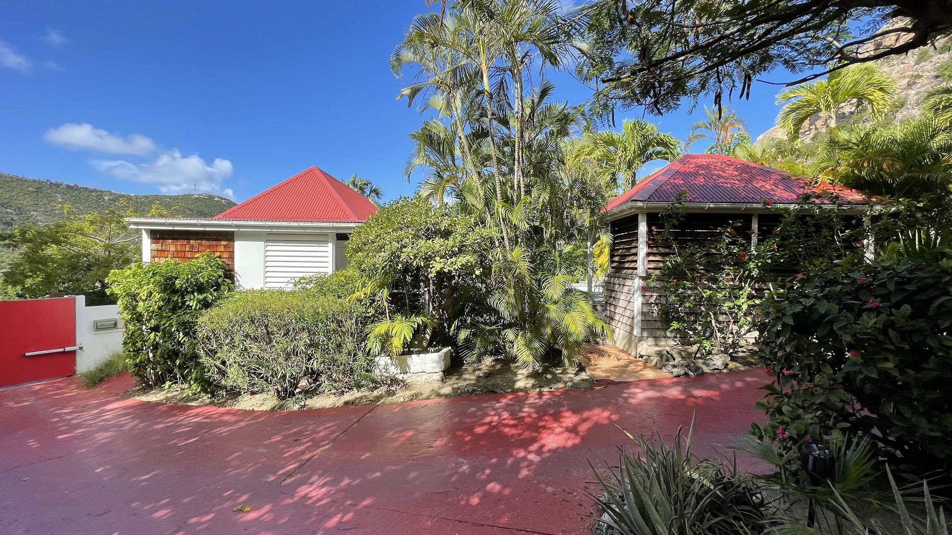 Salines Garden Cottages