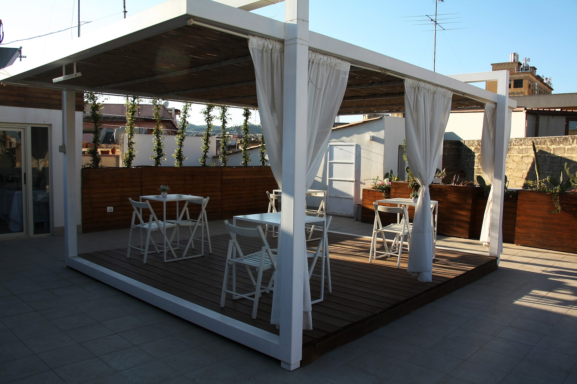 Marla's boutique rooms