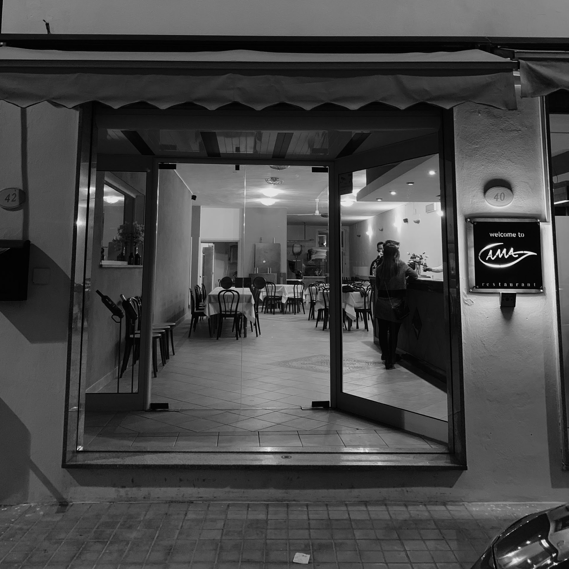 AMA restaurant