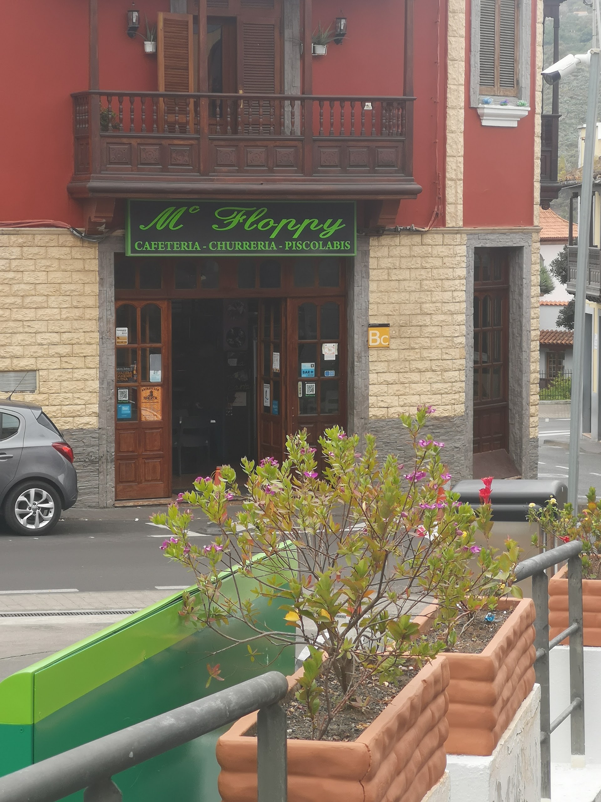 McFloppy Churreria Cafeteria
