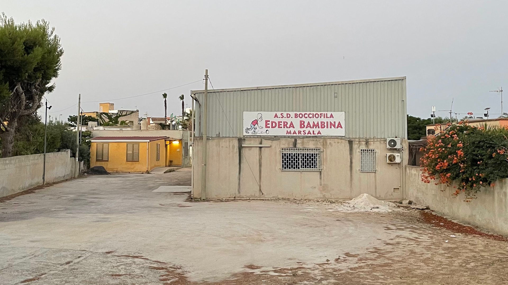 Campo di Bocce/Tennis “Edera Bambina” (Fosso 2.0)