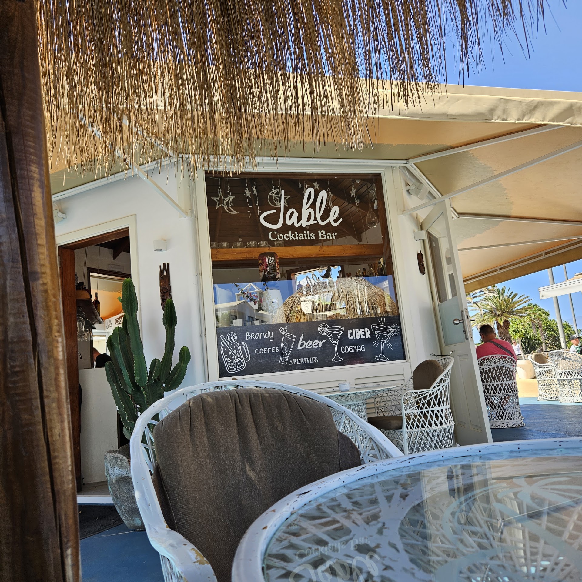 Jable Cocktails Bar
