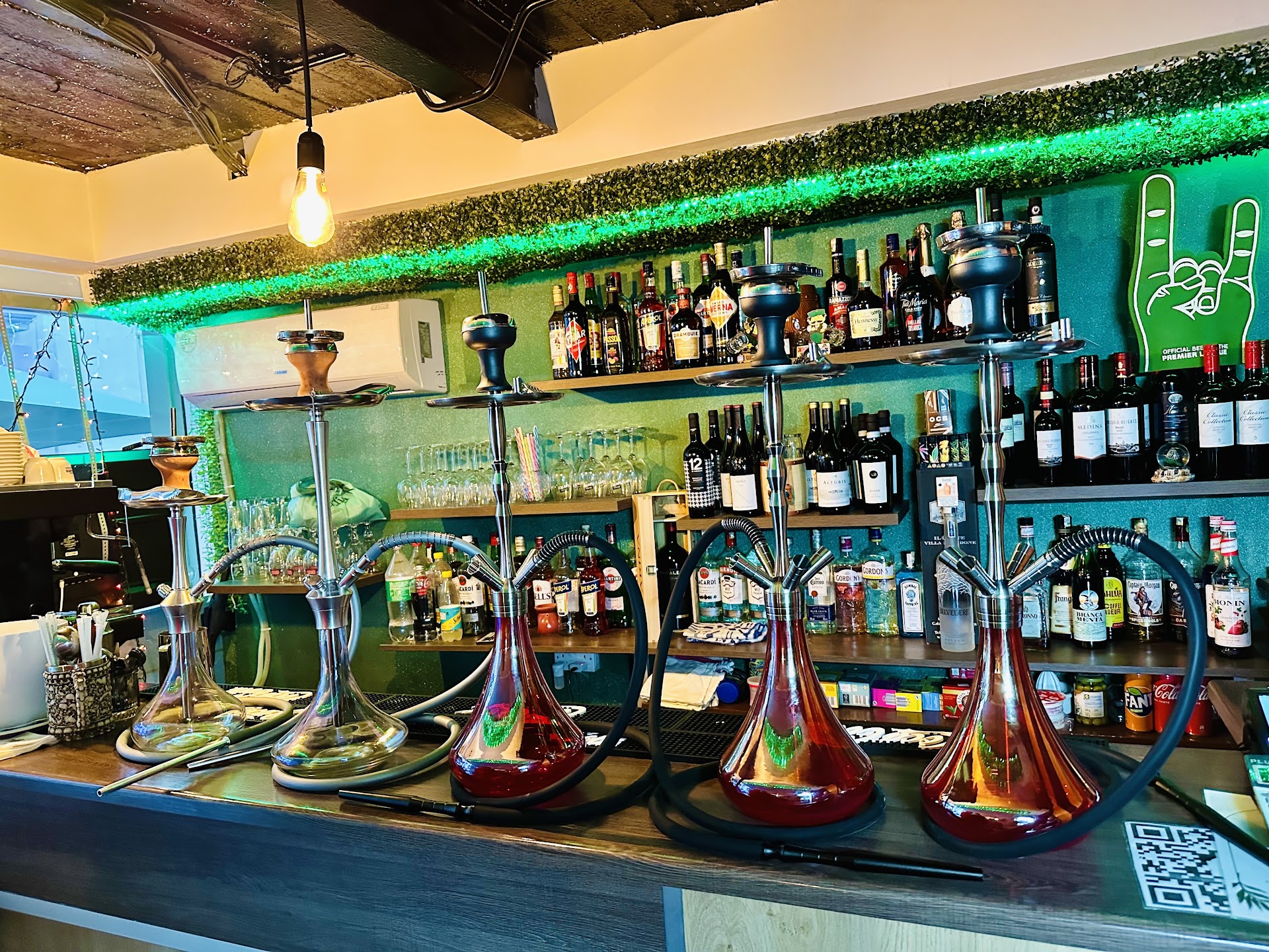 The City Bar & Bistro – Hookah Lounge
