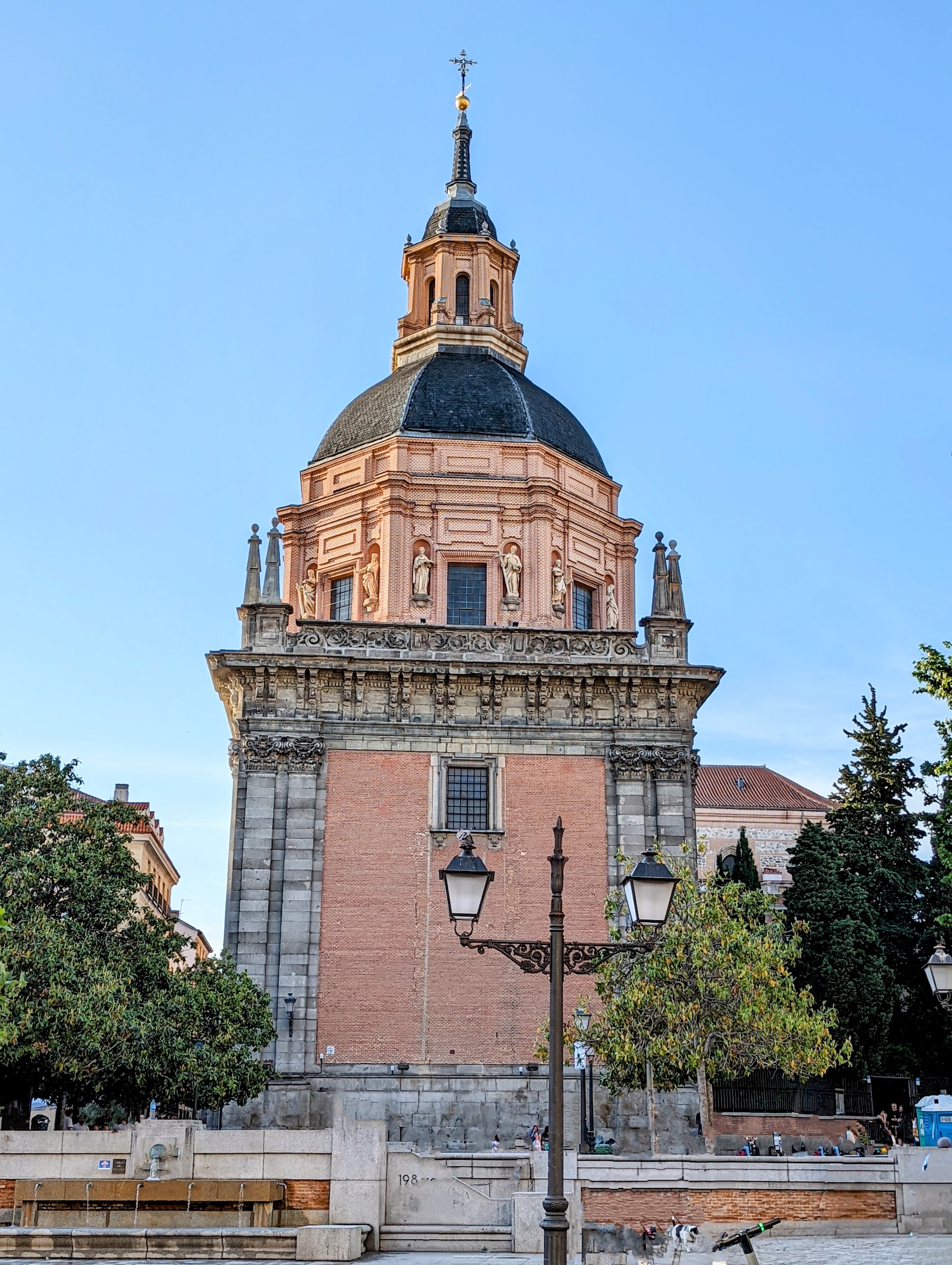Iglesia de San Andrés Apóstol