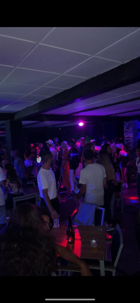 Amigos Discobar