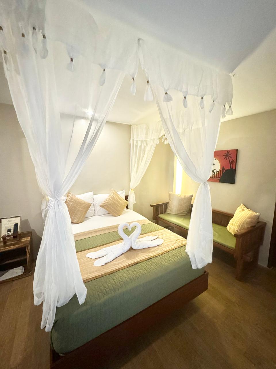 White Beach Suites Boracay