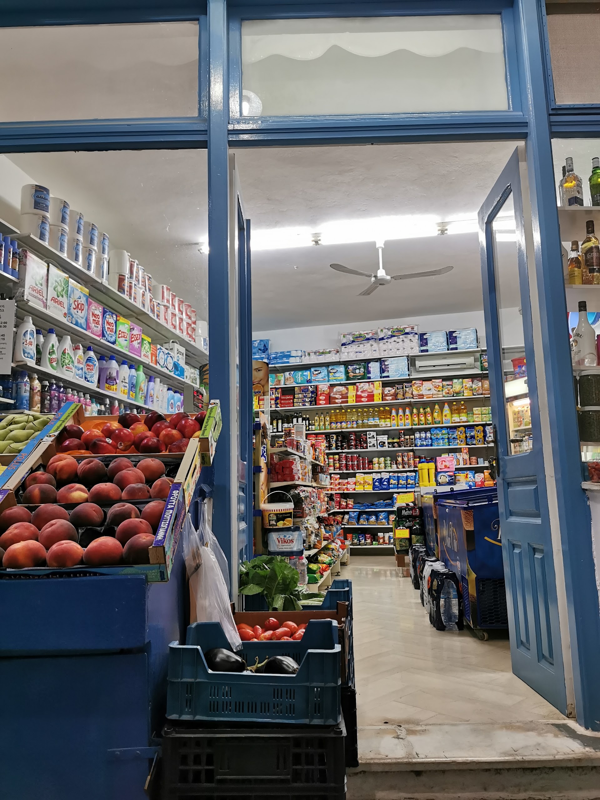 Artisan Markets in Chora