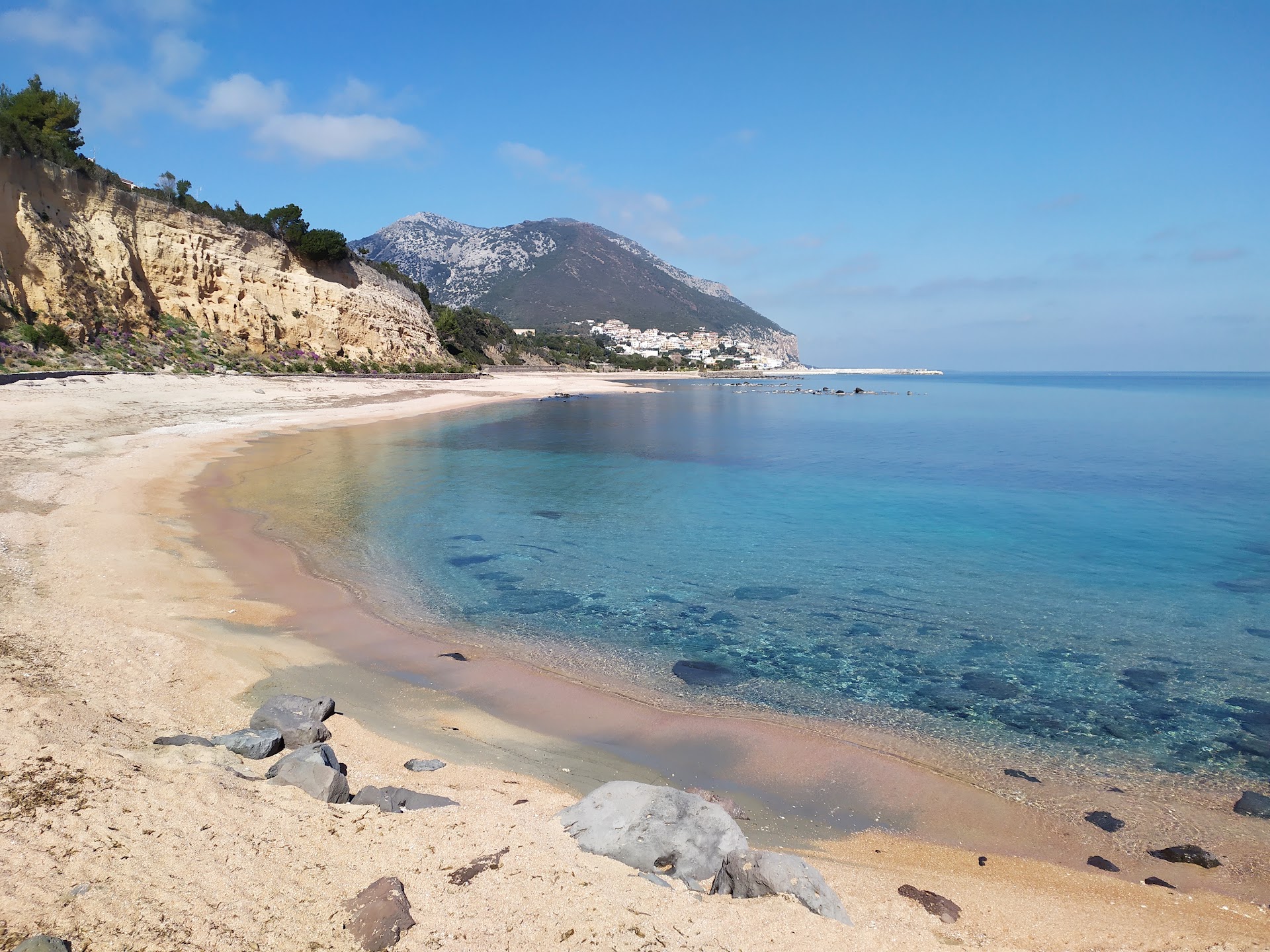 Spiaggia di Sos Dorroles