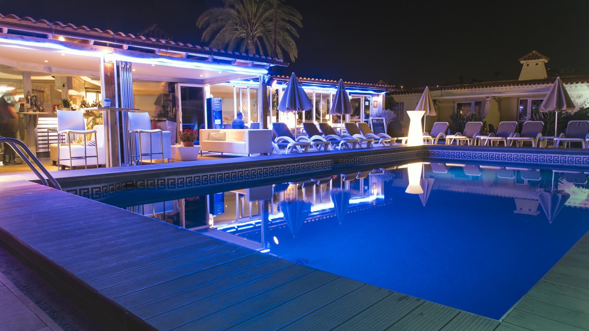 Villas Blancas Resort Gay