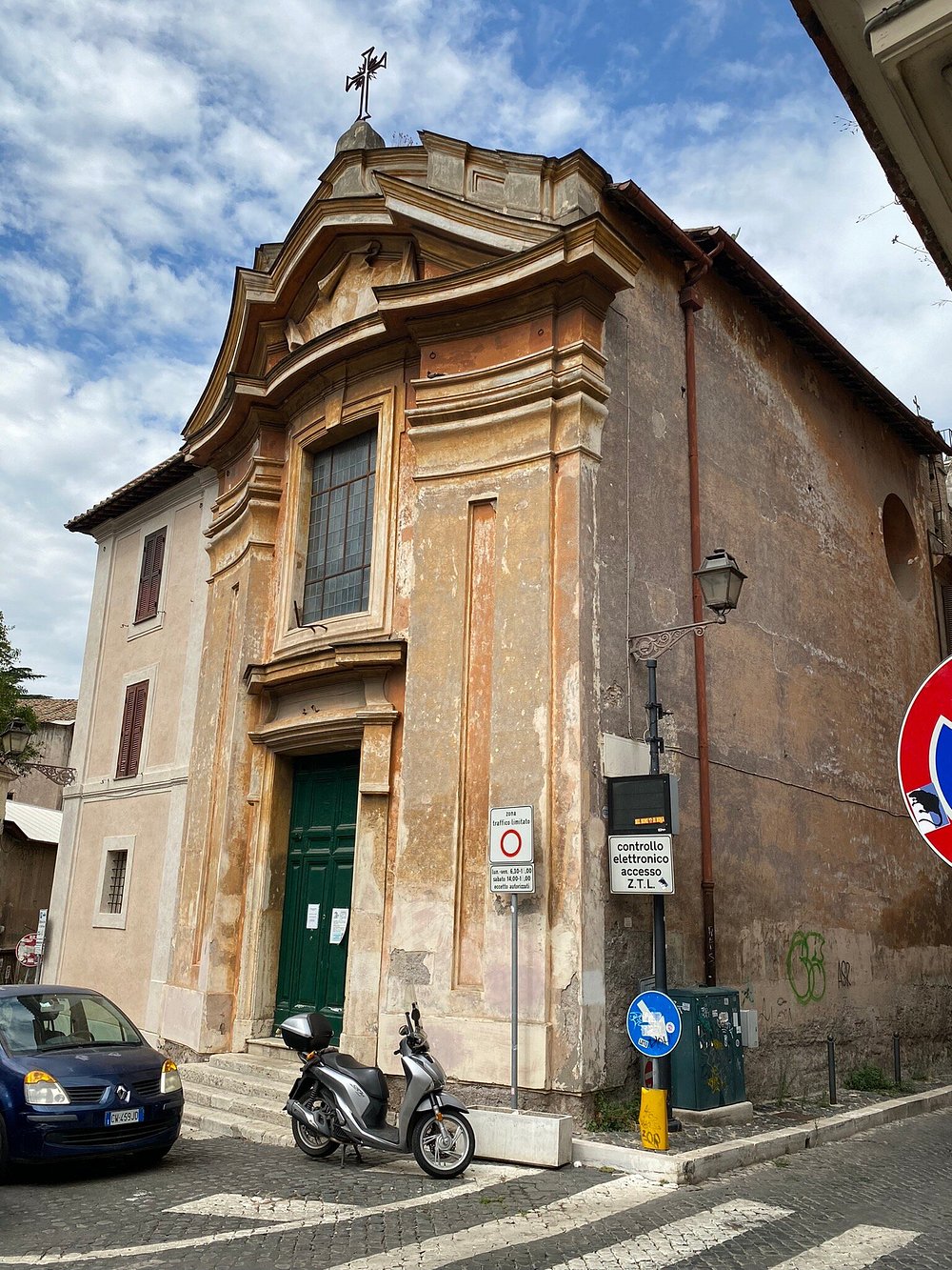Church of St Mary of the Snow at the Colosseum