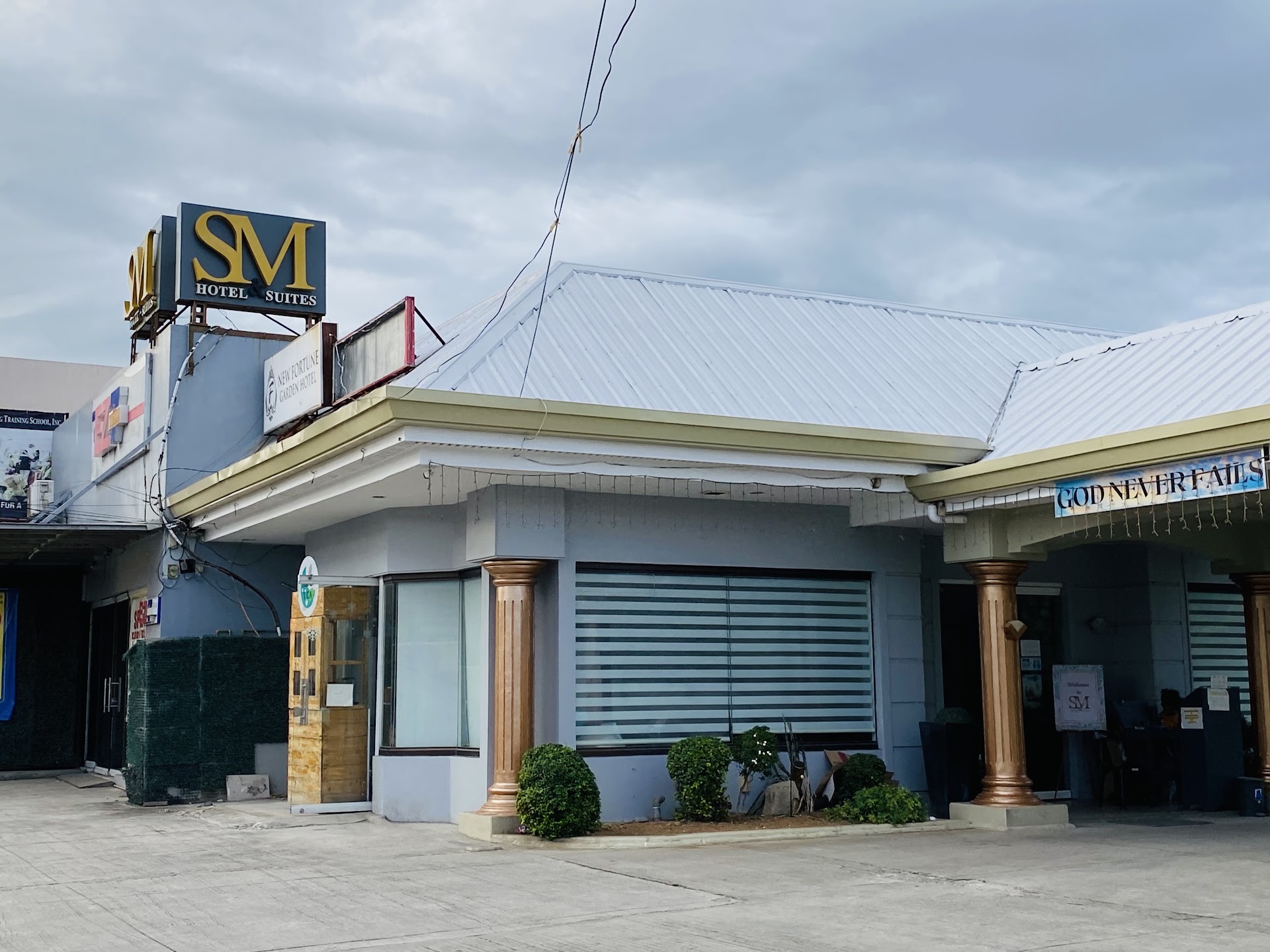 S&M Hotel - Mandaue