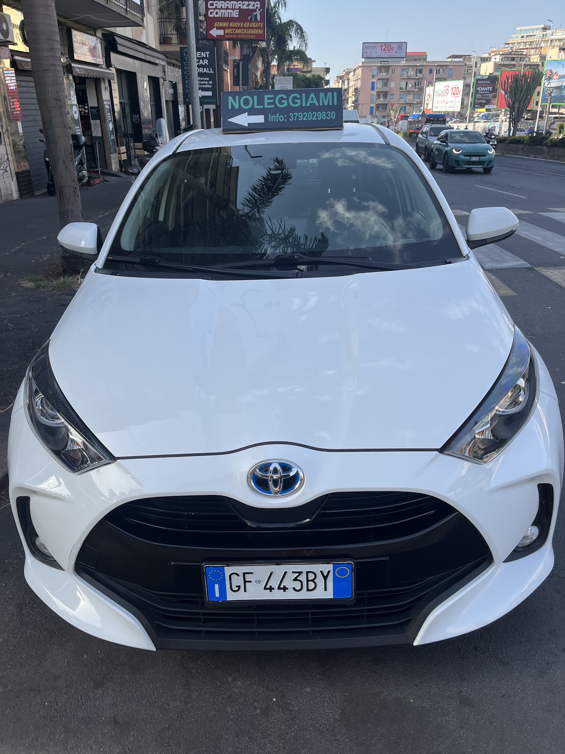 Autonoleggio Rent car forall Catania - Noleggio senza carta di credito.Auto, Furgoni,Scooter