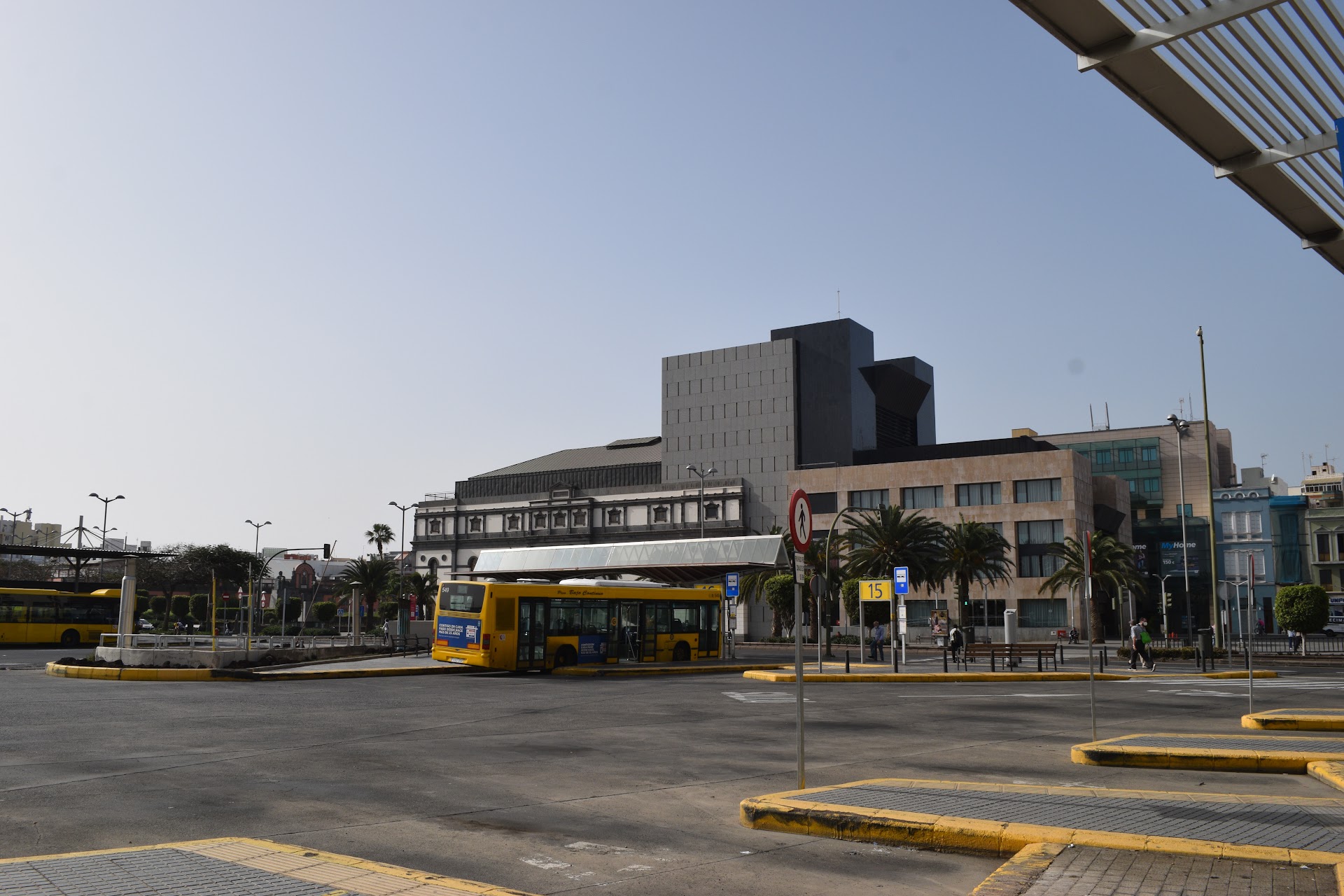 Oficina Comercial Guaguas Municipales "Teatro"