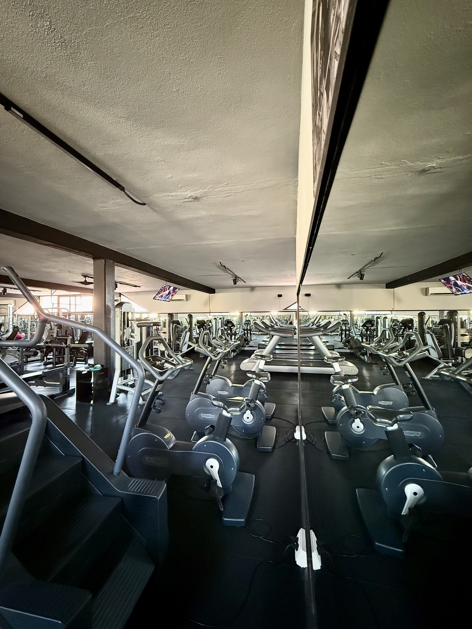 Olbia Sporting Club Samira Srl - Fitness, Bodybuilding & Boxe