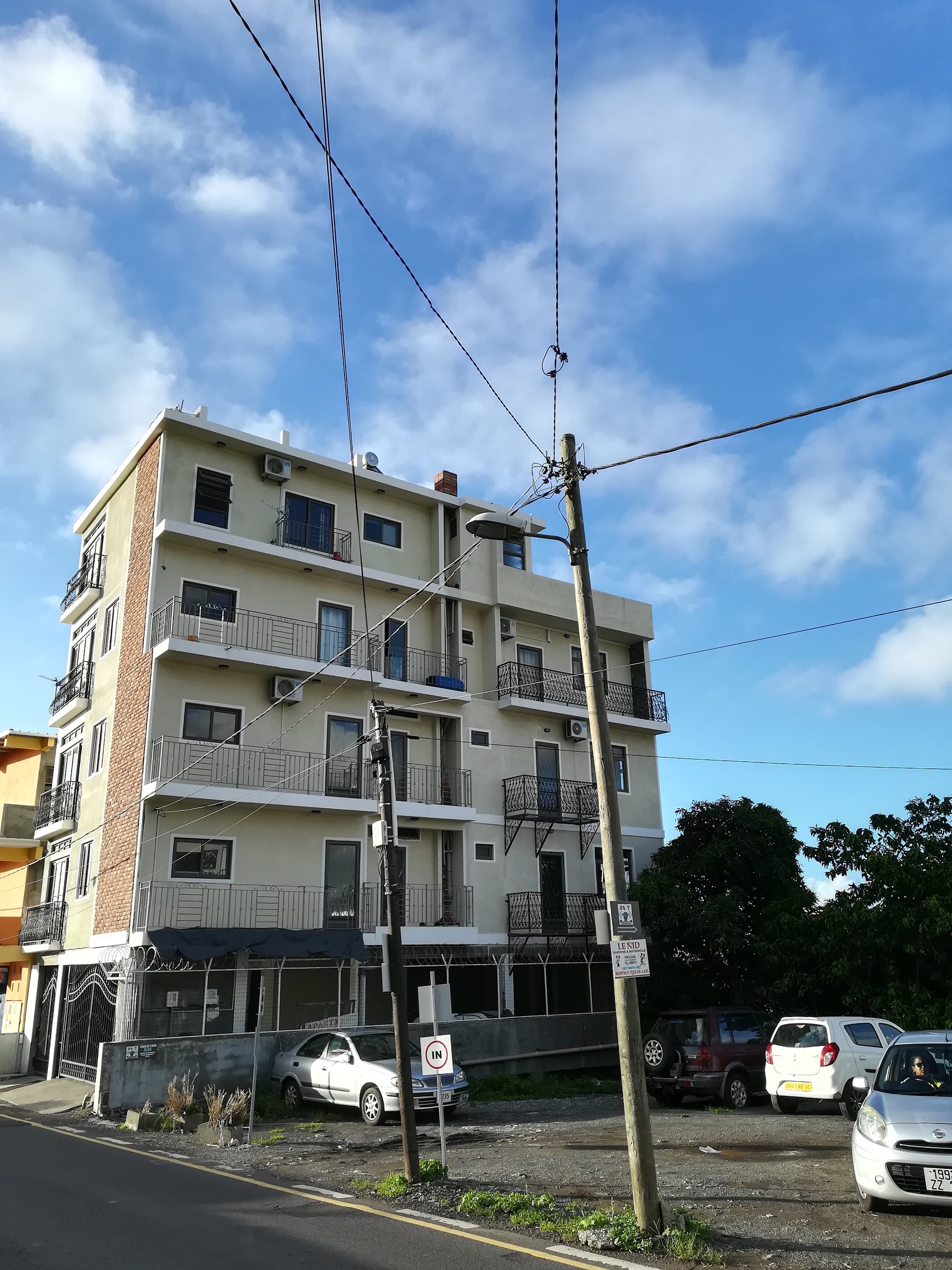 Mount View Apartments NOT FOR DAY USE