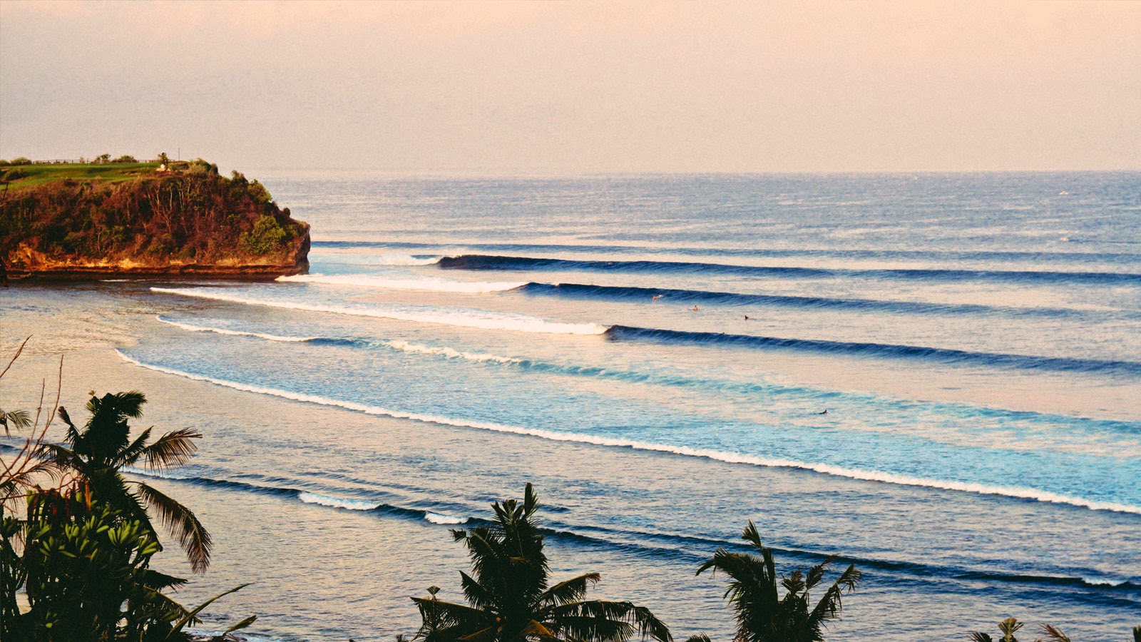 Surf Lessons in Dream Beach