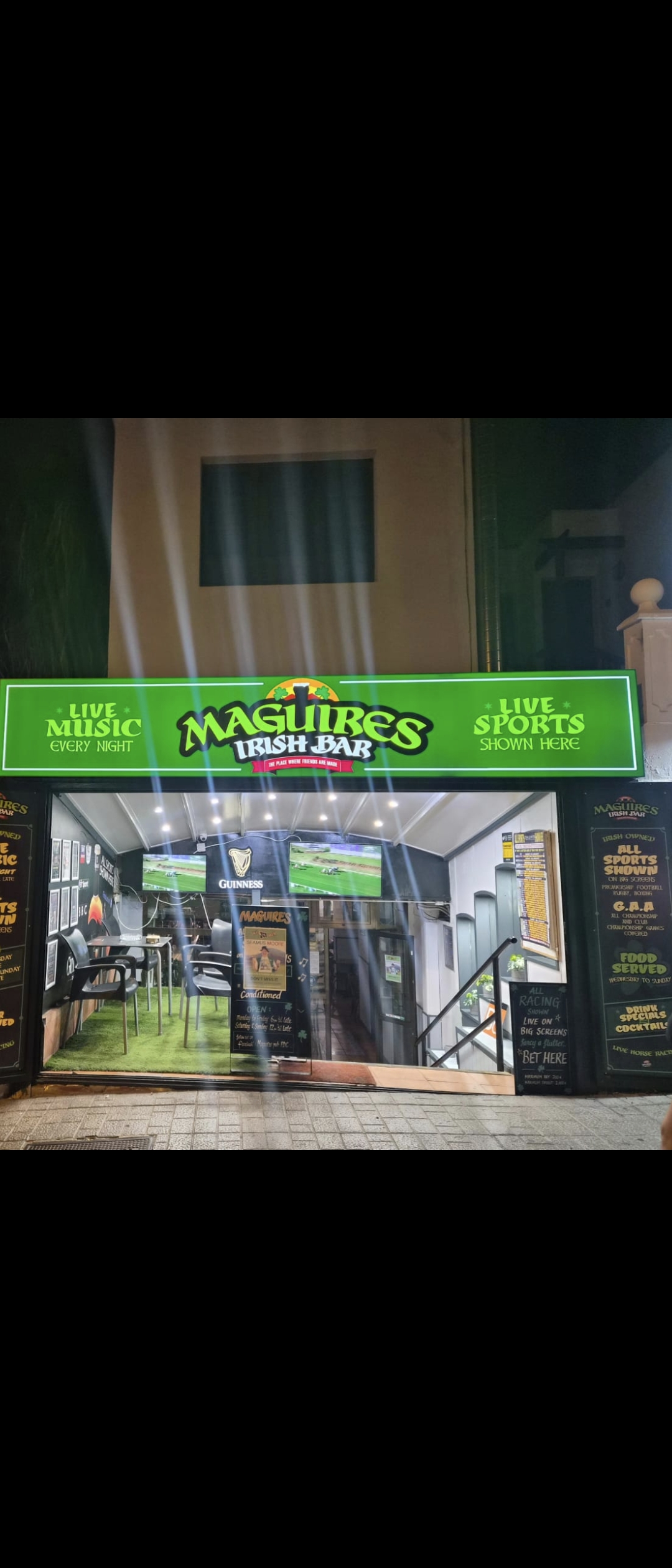 Maguires Irish Bar & Restaurant
