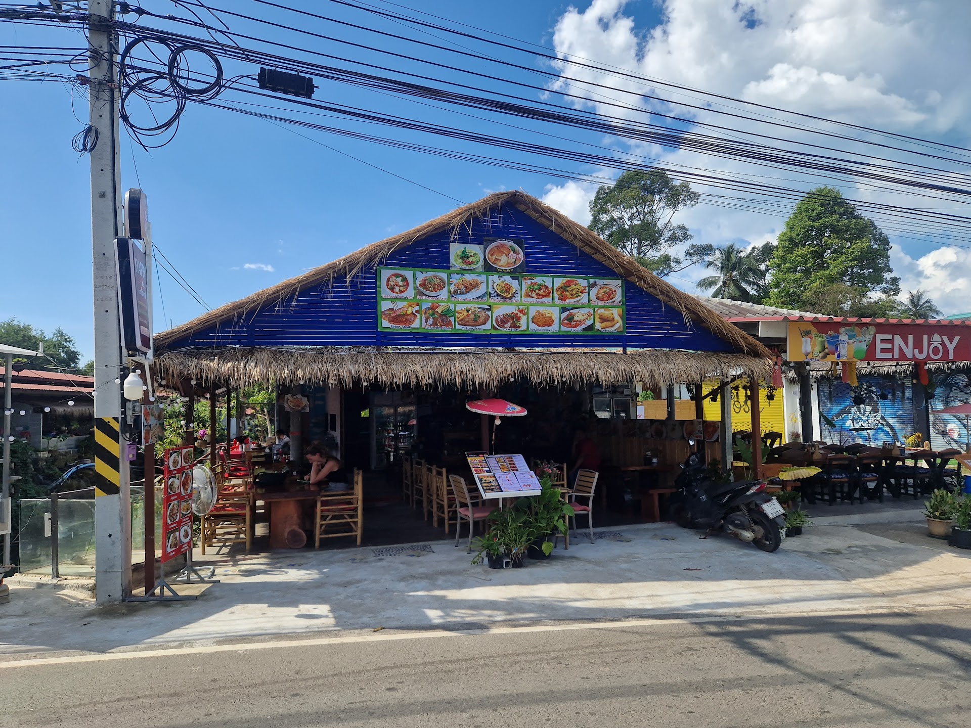 Happy Restaurant Kai Bae Beach