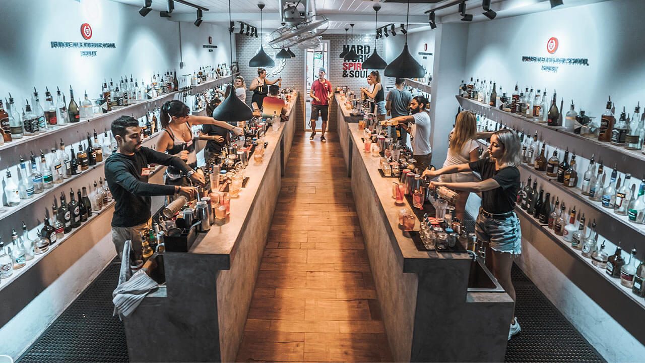 Cocktail Masterclass in Klong Son