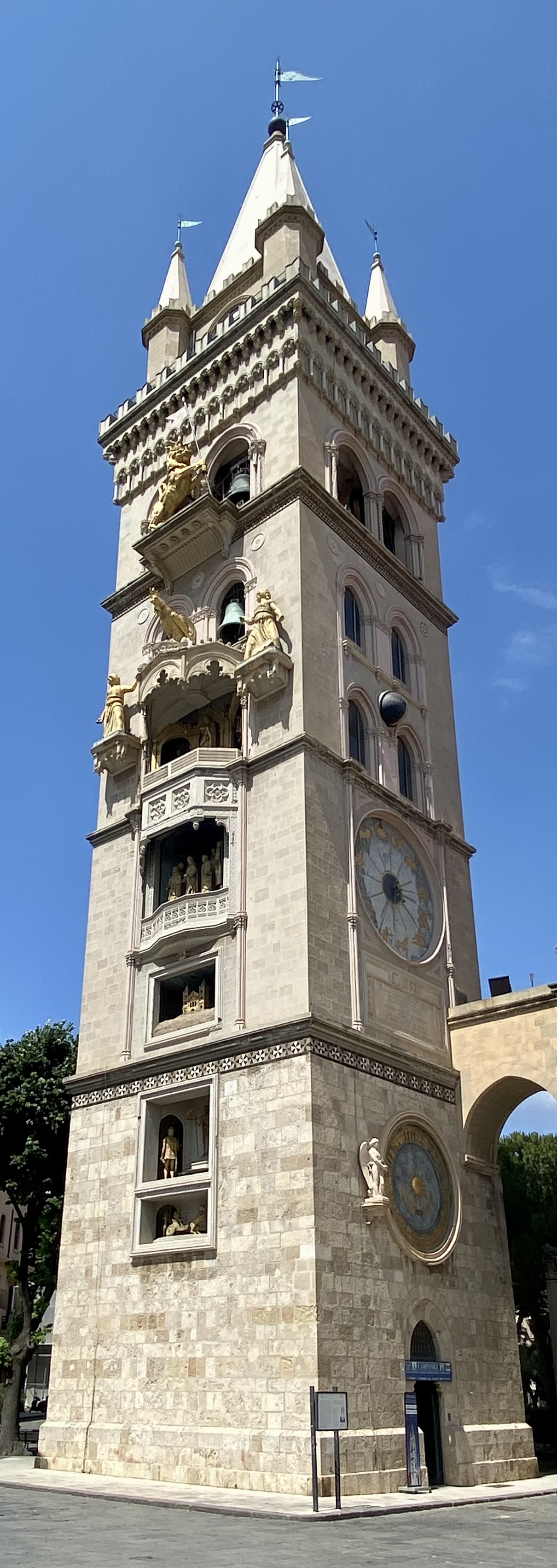 Campanile del Duomo di Messina