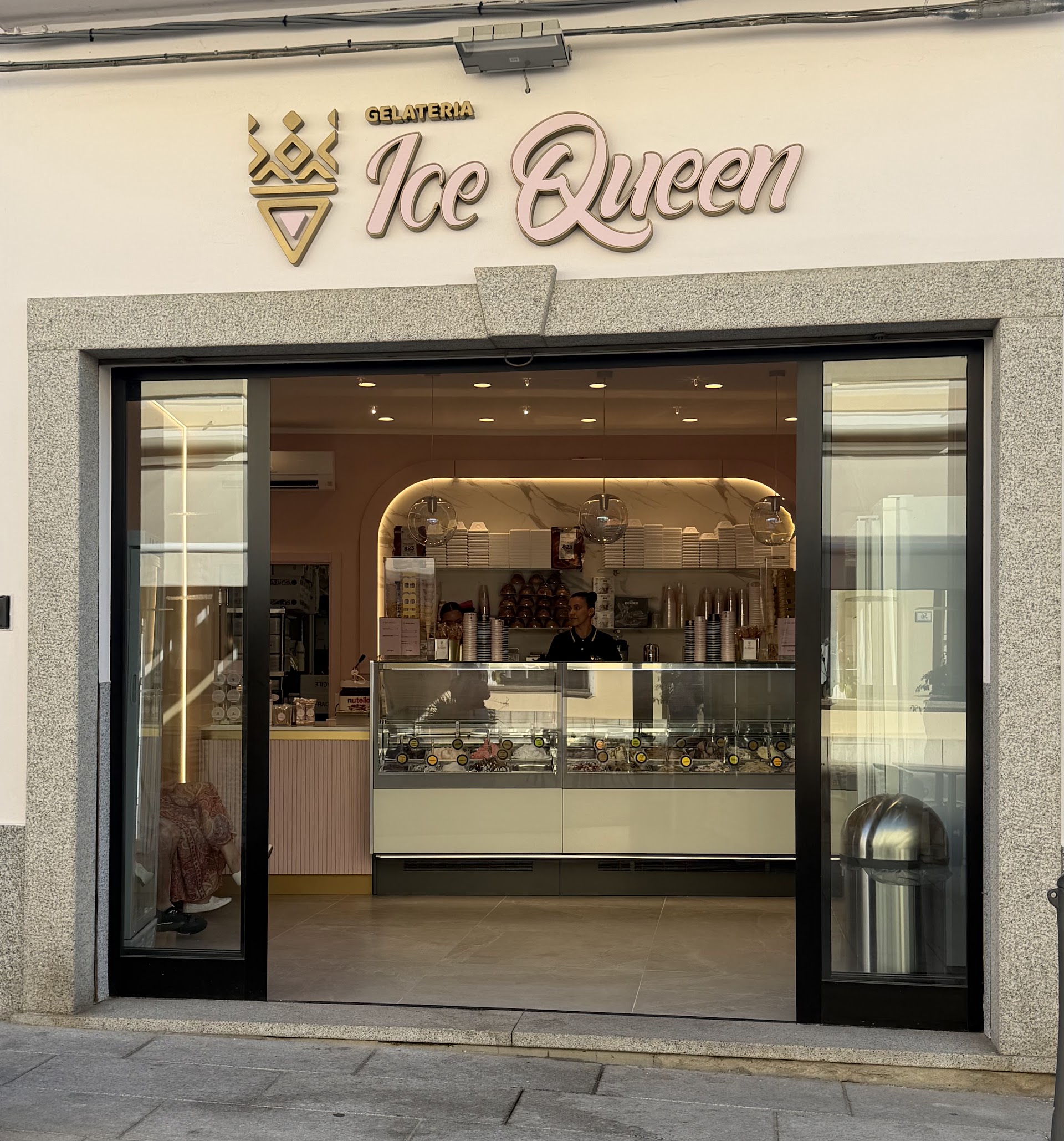 Gelateria Ice QUEEN
