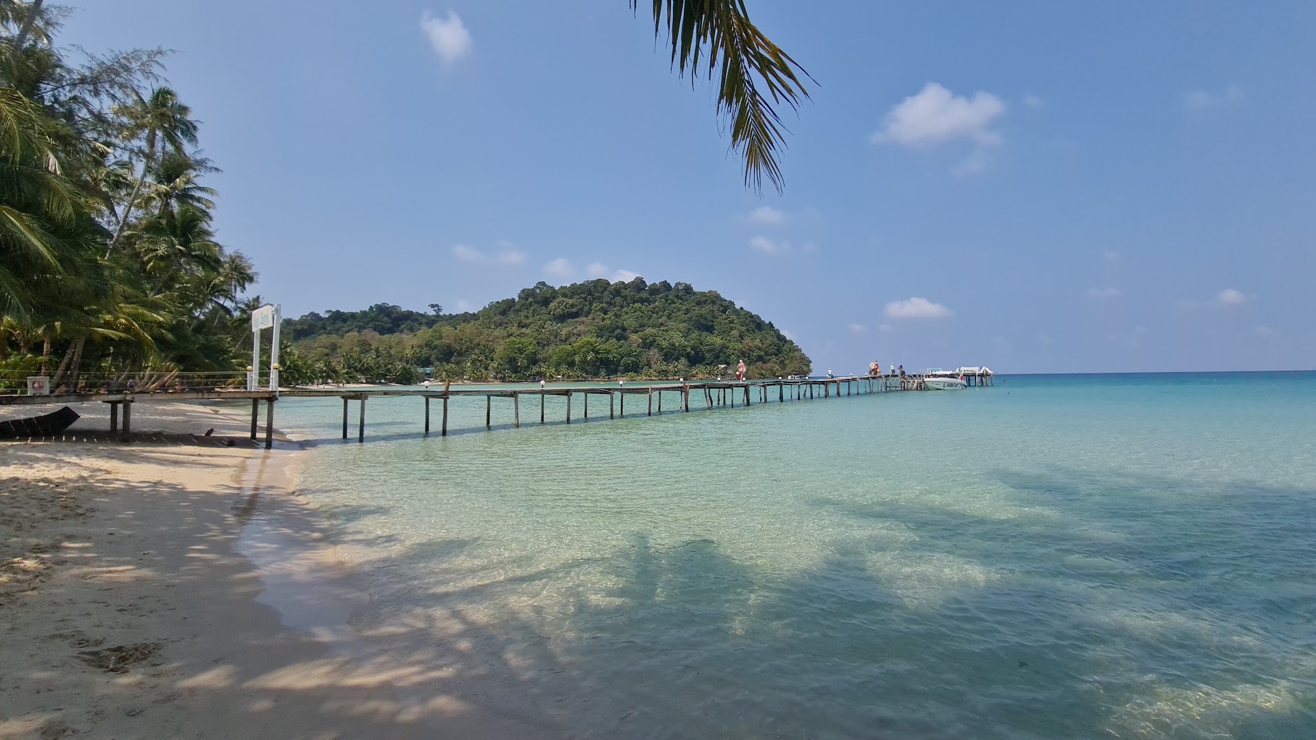 Bang Bao Beach