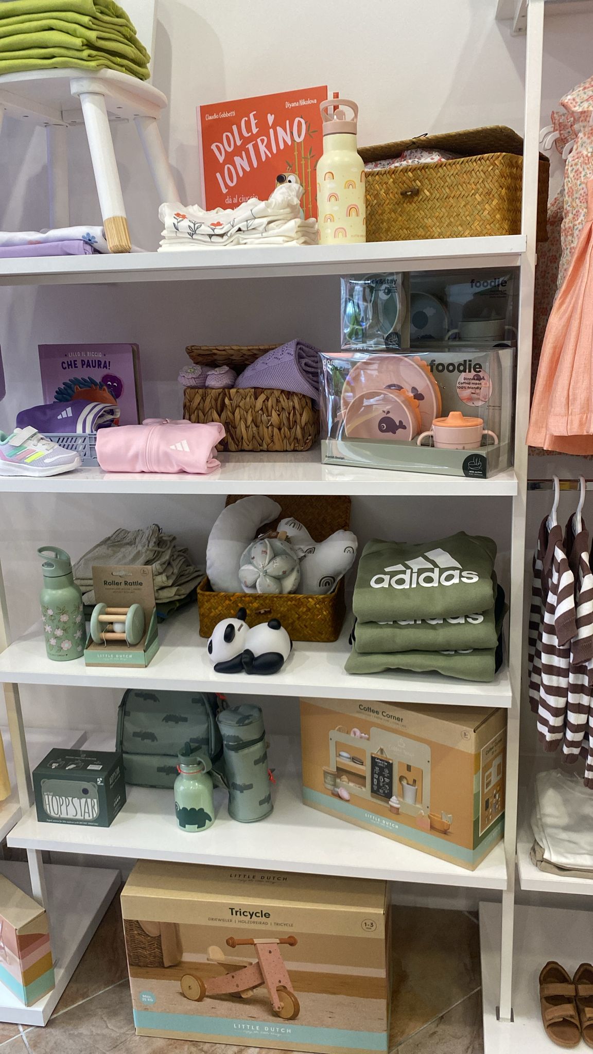 La Perlin - Mini Family Store In the City