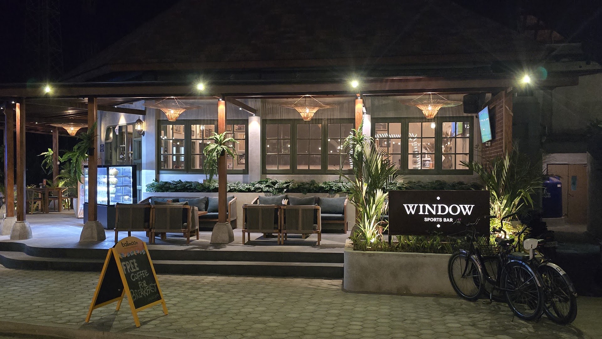 Window Sports Bar