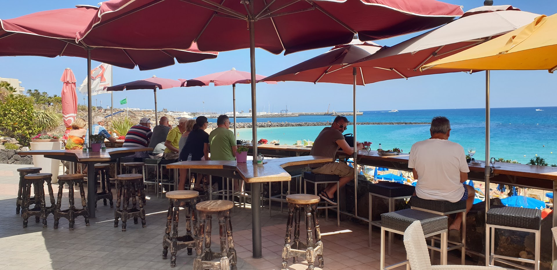 Restaurante Playa Dorada