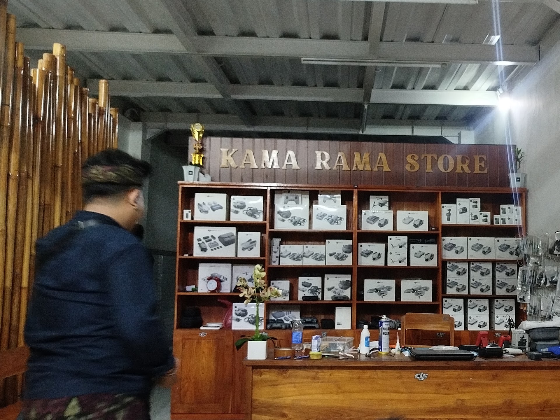 SERVICE DRONE BALI